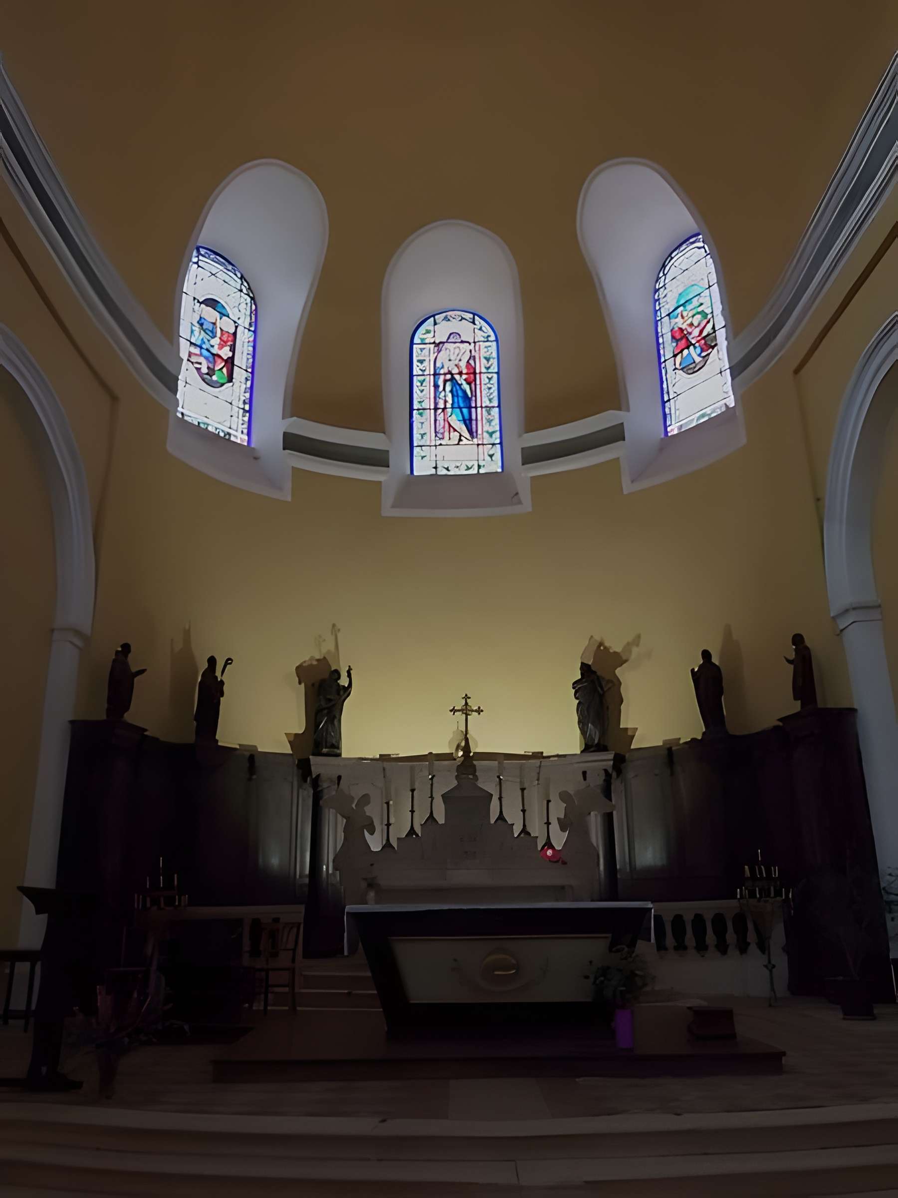 Église Saint-Pierre-ès-Liens de Sainte-Alvère