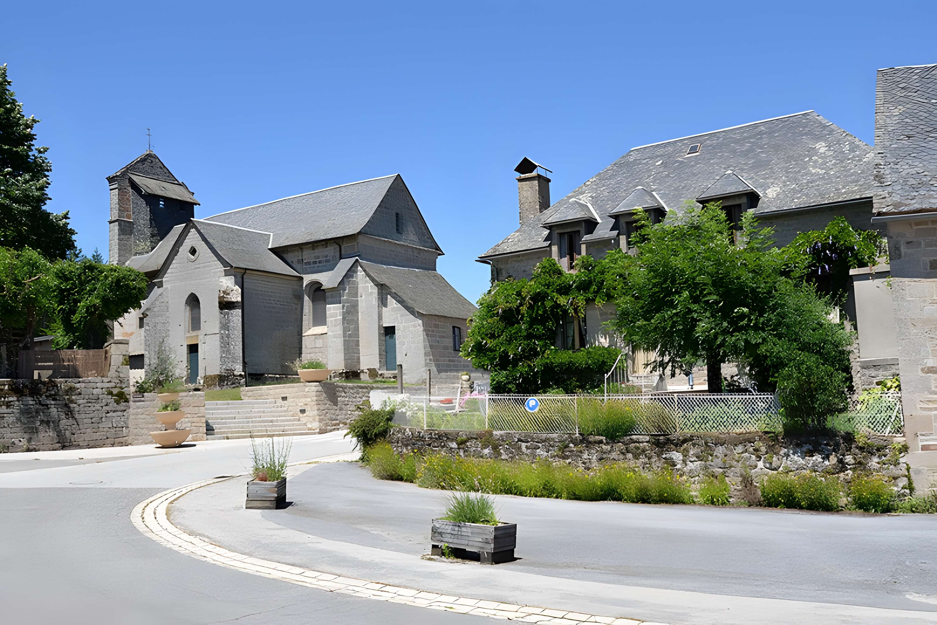 Église Saint-Pierre-ès-Liens de Sarran