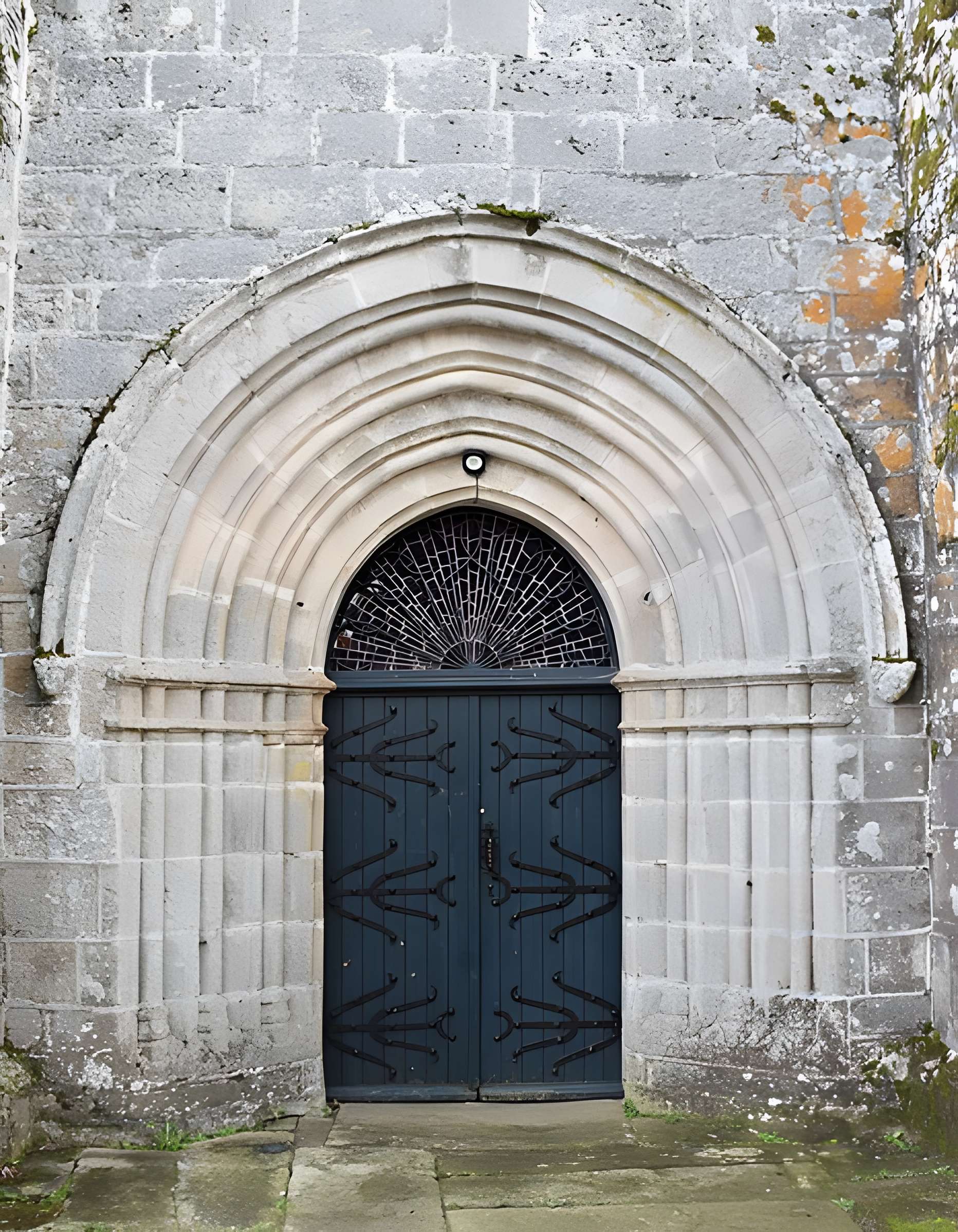 Église Saint-Pierre-ès-Liens de Sarran