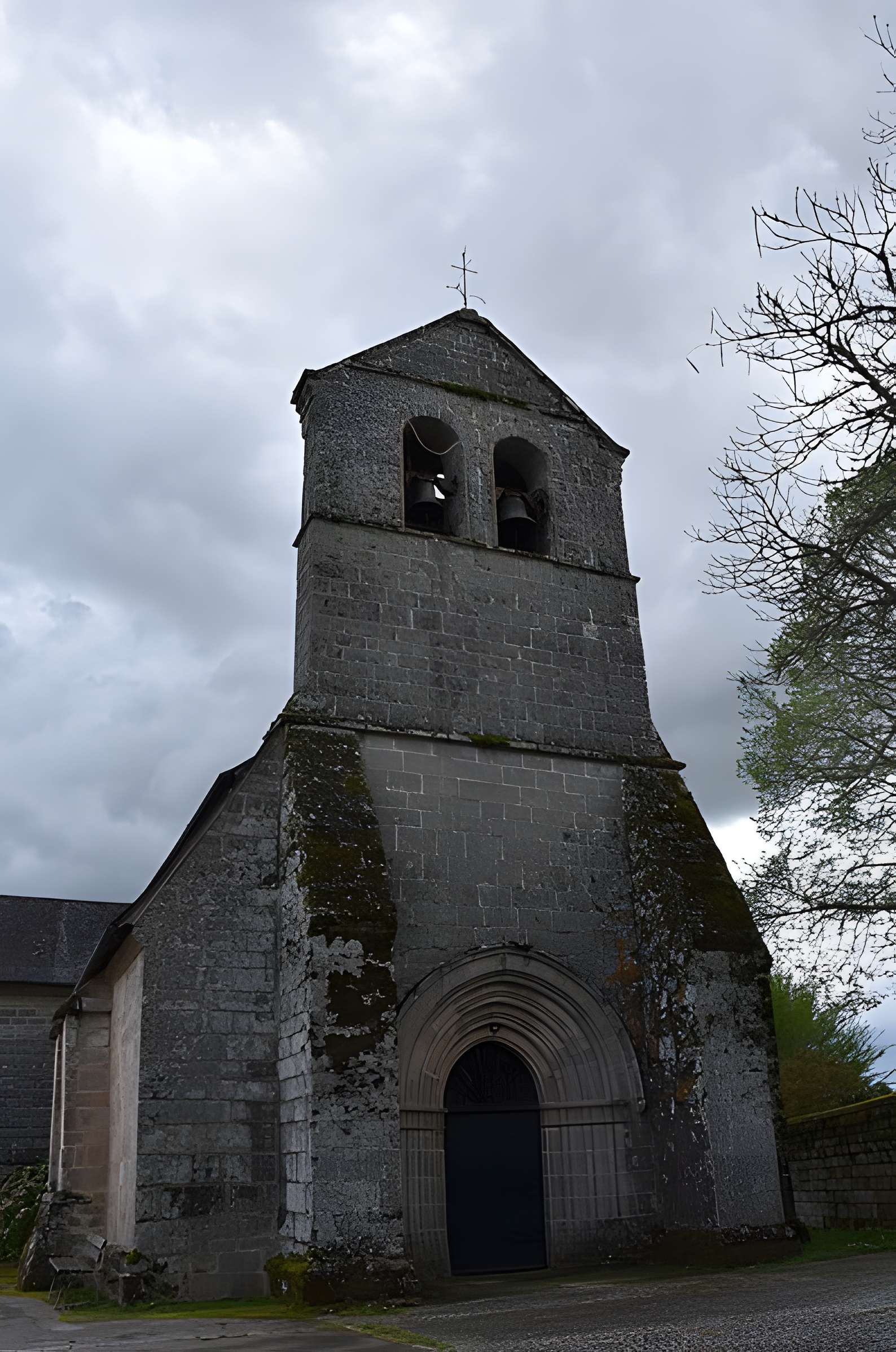 Église Saint-Pierre-ès-Liens de Sarran
