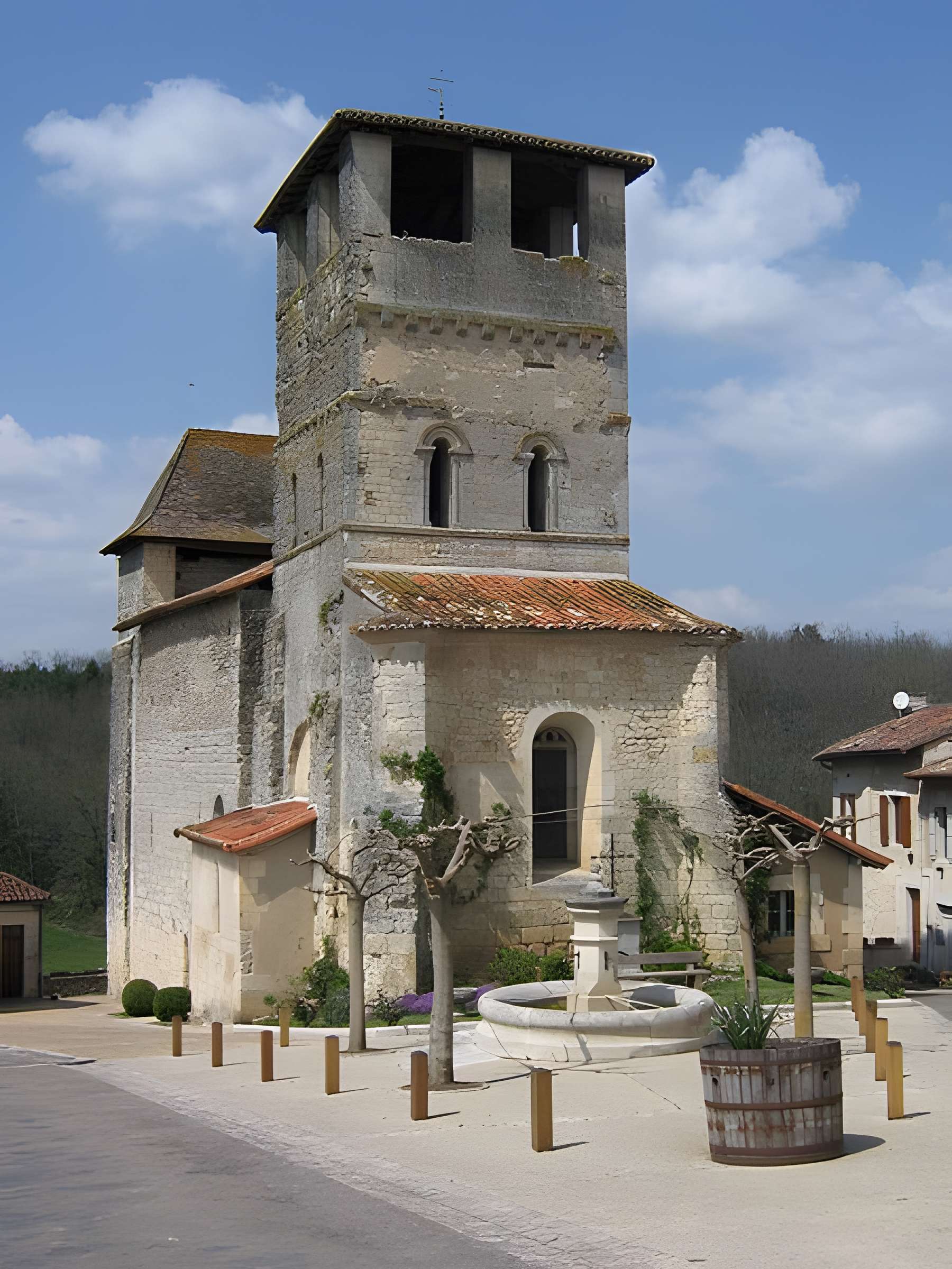Église Saint-Pierre-ès-Liens de Siorac-de-Ribérac 