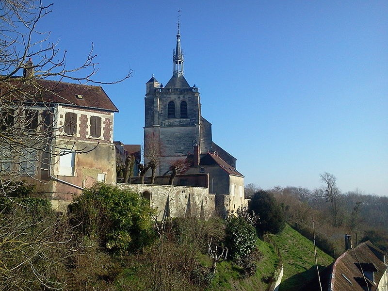 Photo de Église Saint-Pierre-ès-Liens d'Ervy-le-Châtel