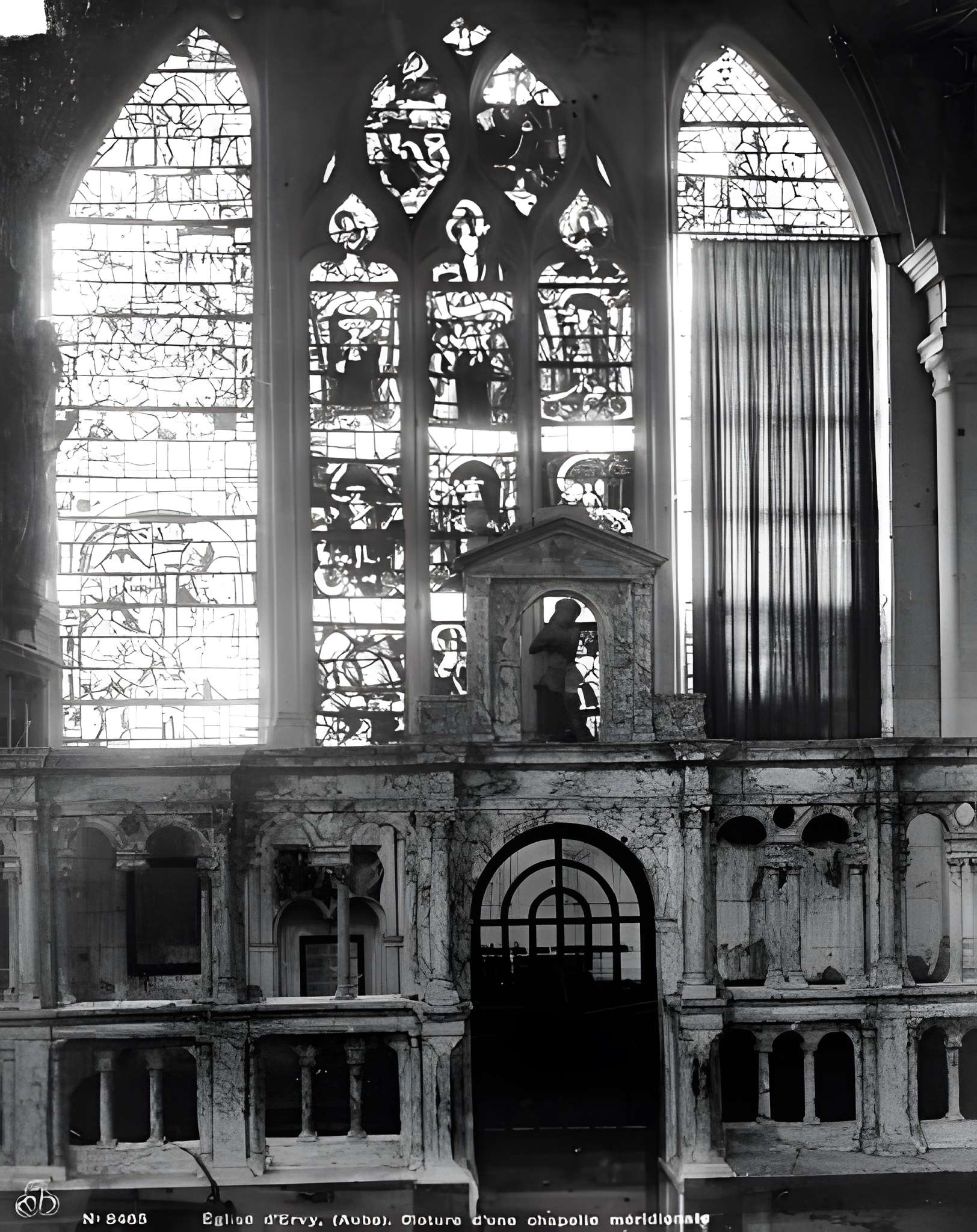 Église Saint-Pierre-ès-Liens d'Ervy-le-Châtel