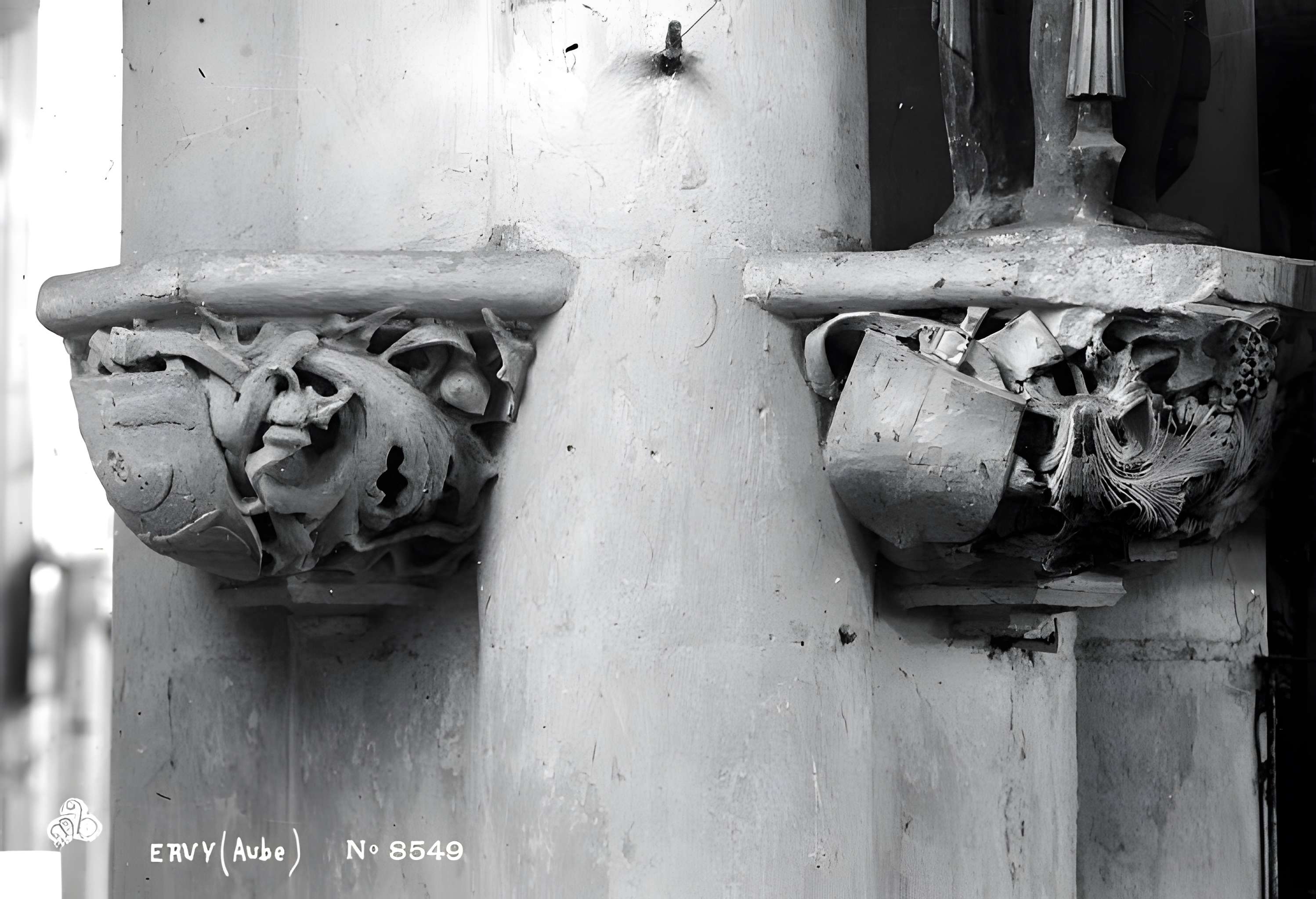 Église Saint-Pierre-ès-Liens d'Ervy-le-Châtel