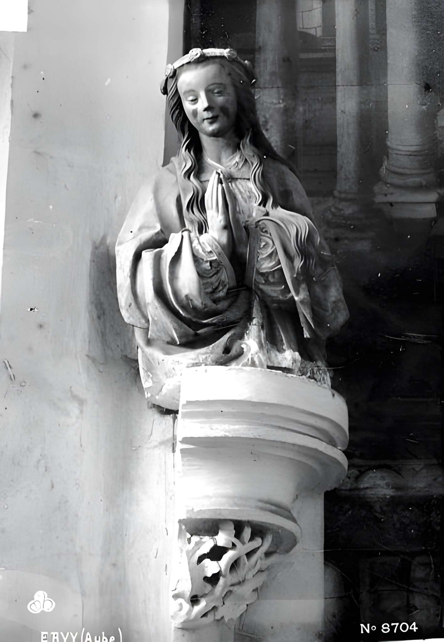 Église Saint-Pierre-ès-Liens d'Ervy-le-Châtel