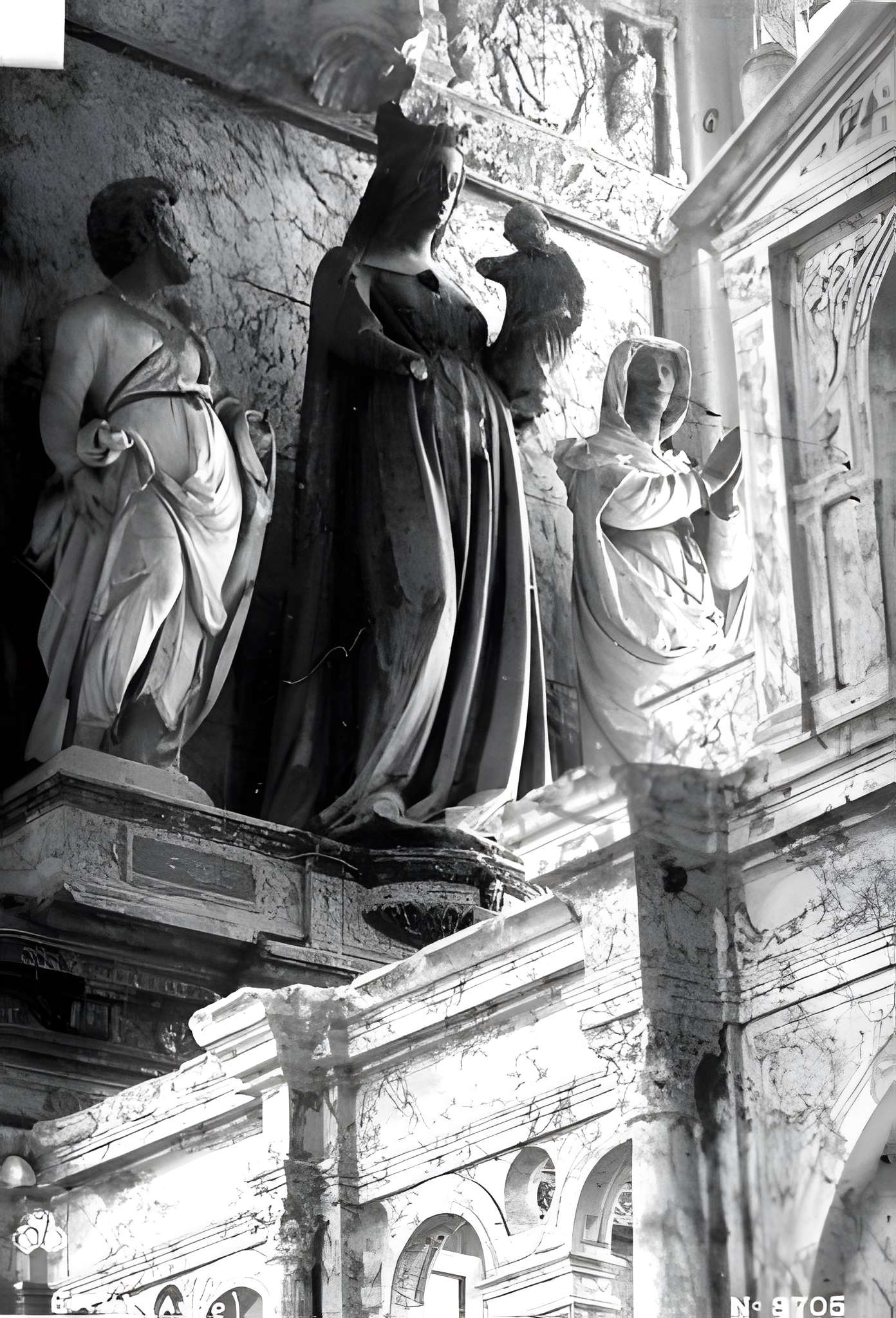 Église Saint-Pierre-ès-Liens d'Ervy-le-Châtel