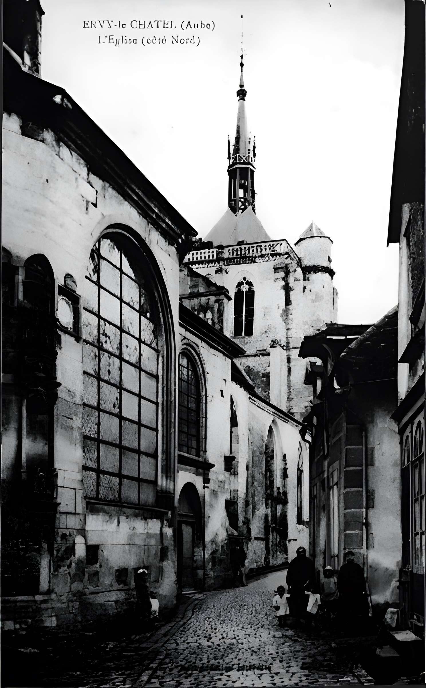 Église Saint-Pierre-ès-Liens d'Ervy-le-Châtel