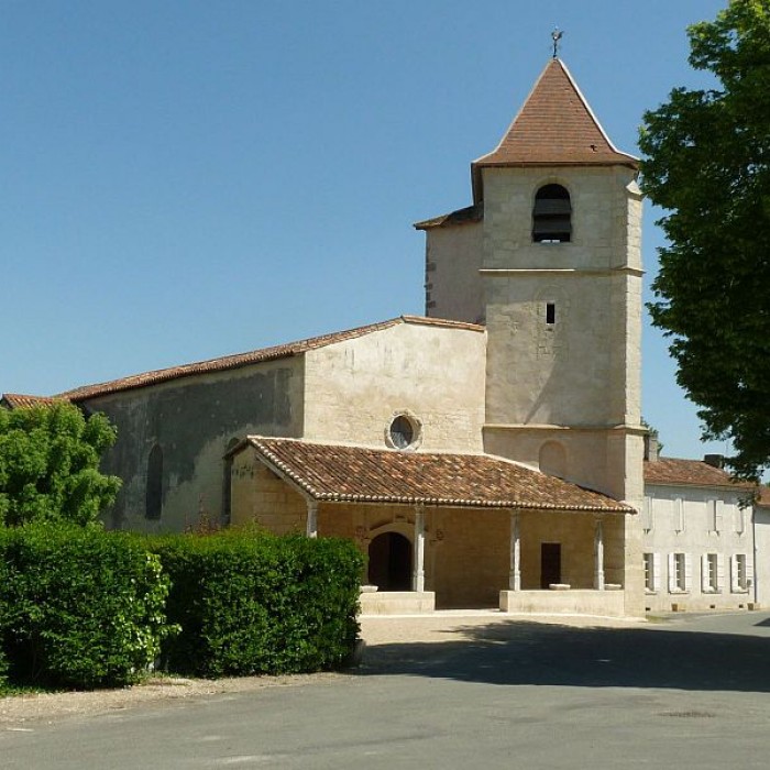 Photo de Église Saint-Pierre-et-Sainte-Radegonde de Bonnes