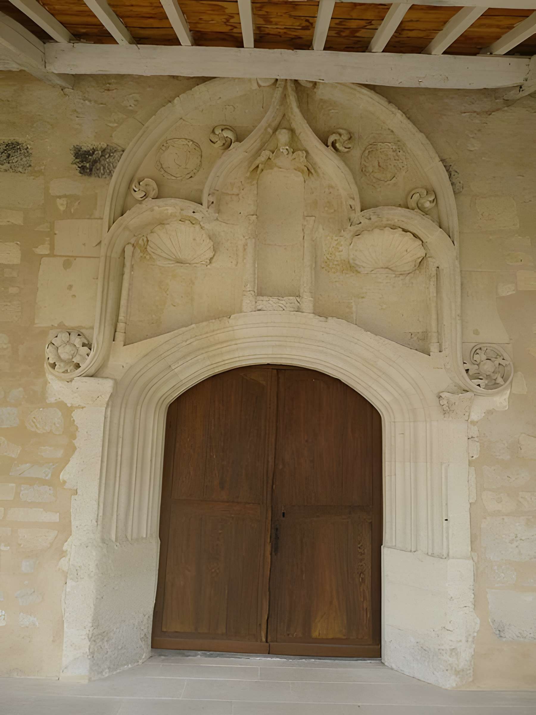 Église Saint-Pierre-et-Sainte-Radegonde de Bonnes