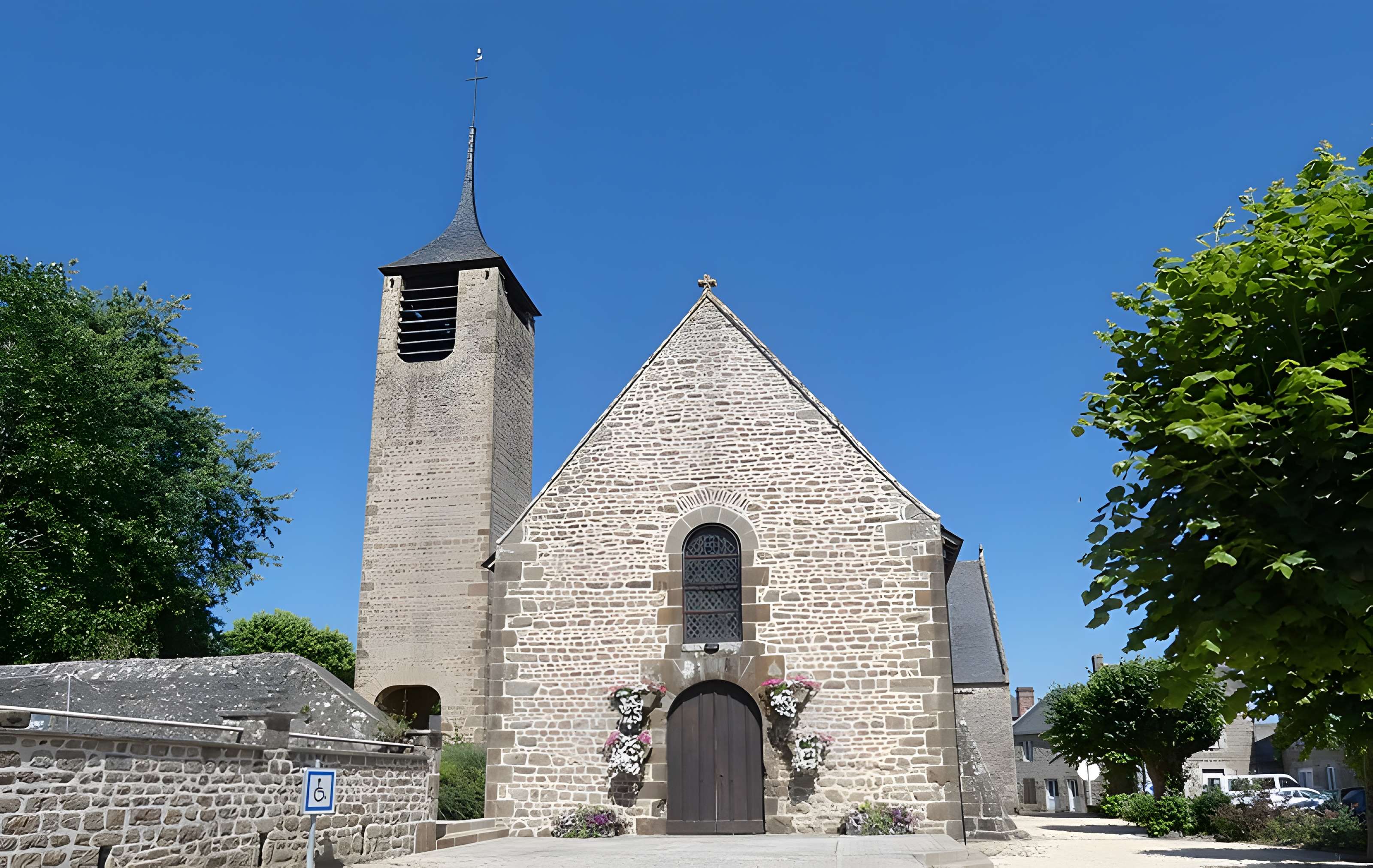 Église Saint-Pierre-et-Saint-Paul de Chantrigné