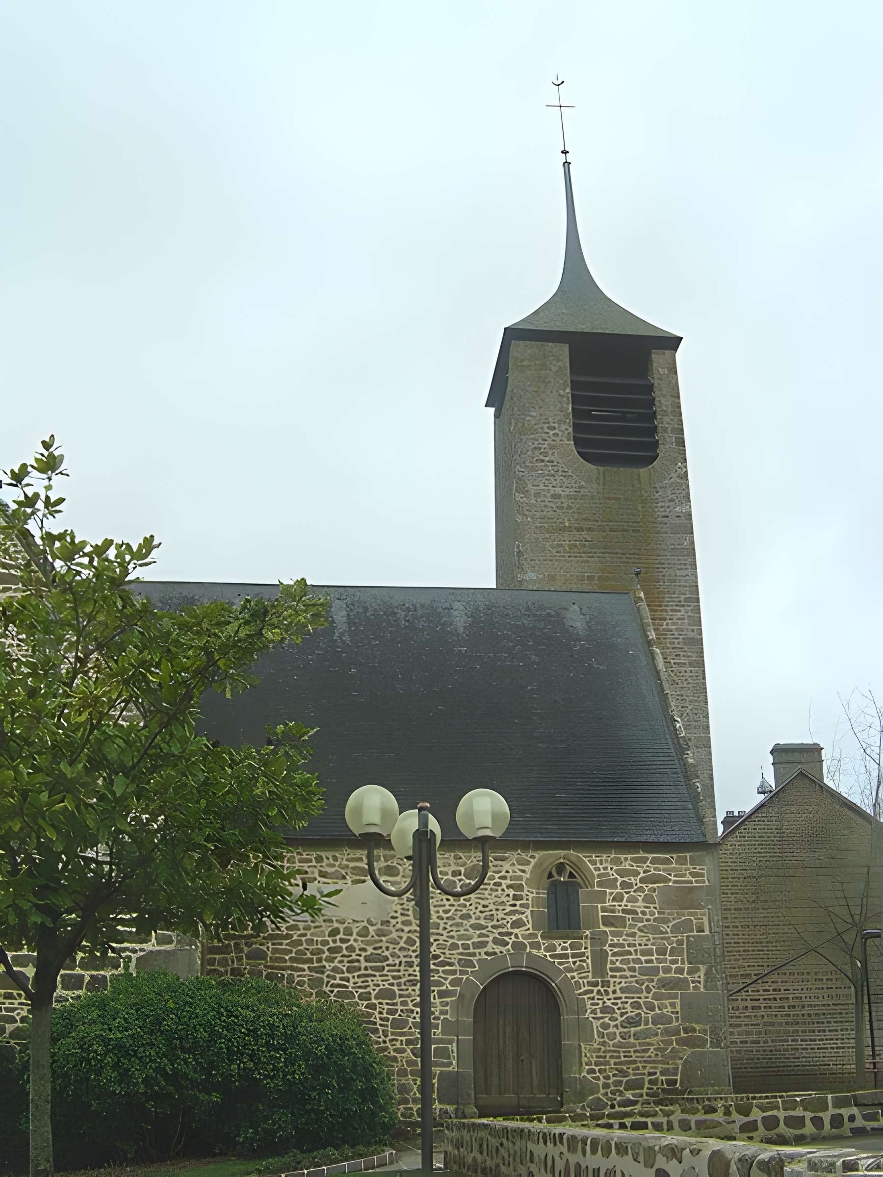 Église Saint-Pierre-et-Saint-Paul de Chantrigné