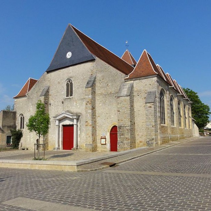 Photo de Église Saint-Pierre-et-Saint-Paul de Courtenay