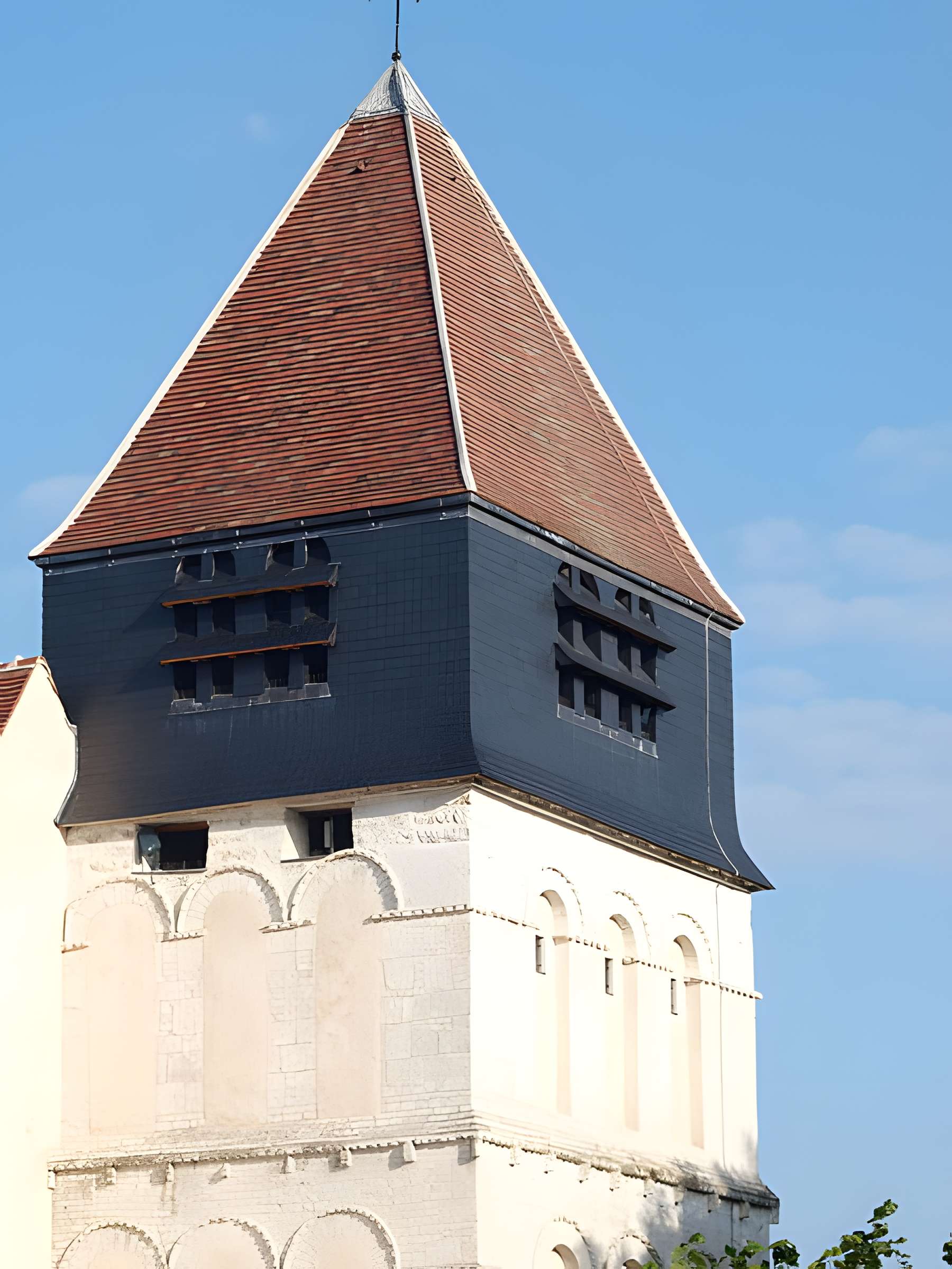 Église Saint-Pierre-et-Saint-Paul de Courtenay