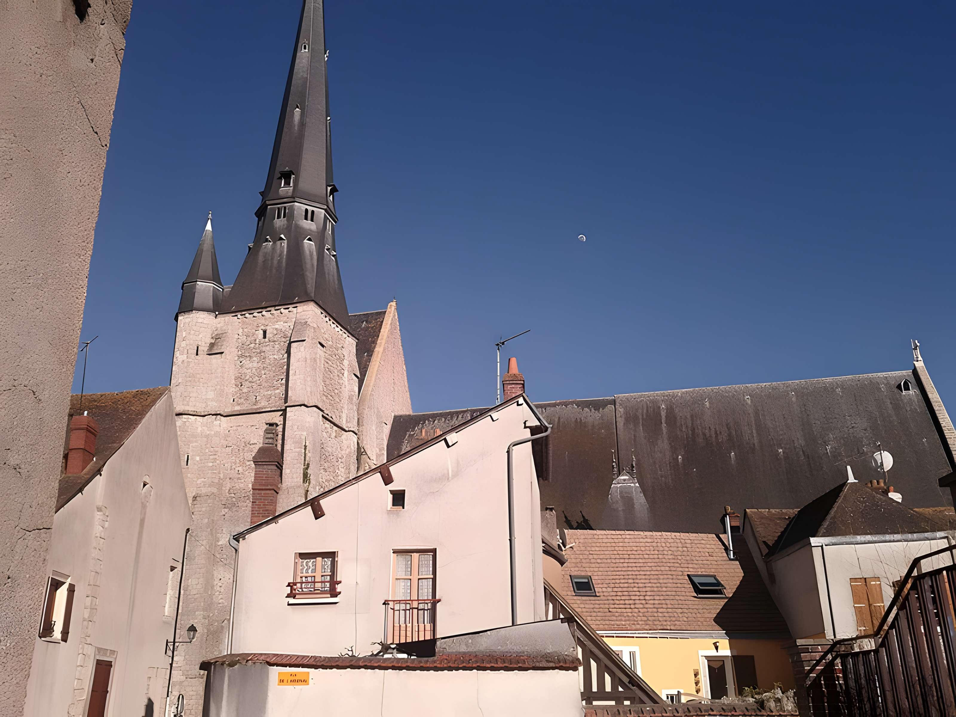 Église Saint-Pierre-et-Saint-Paul de Gallardon