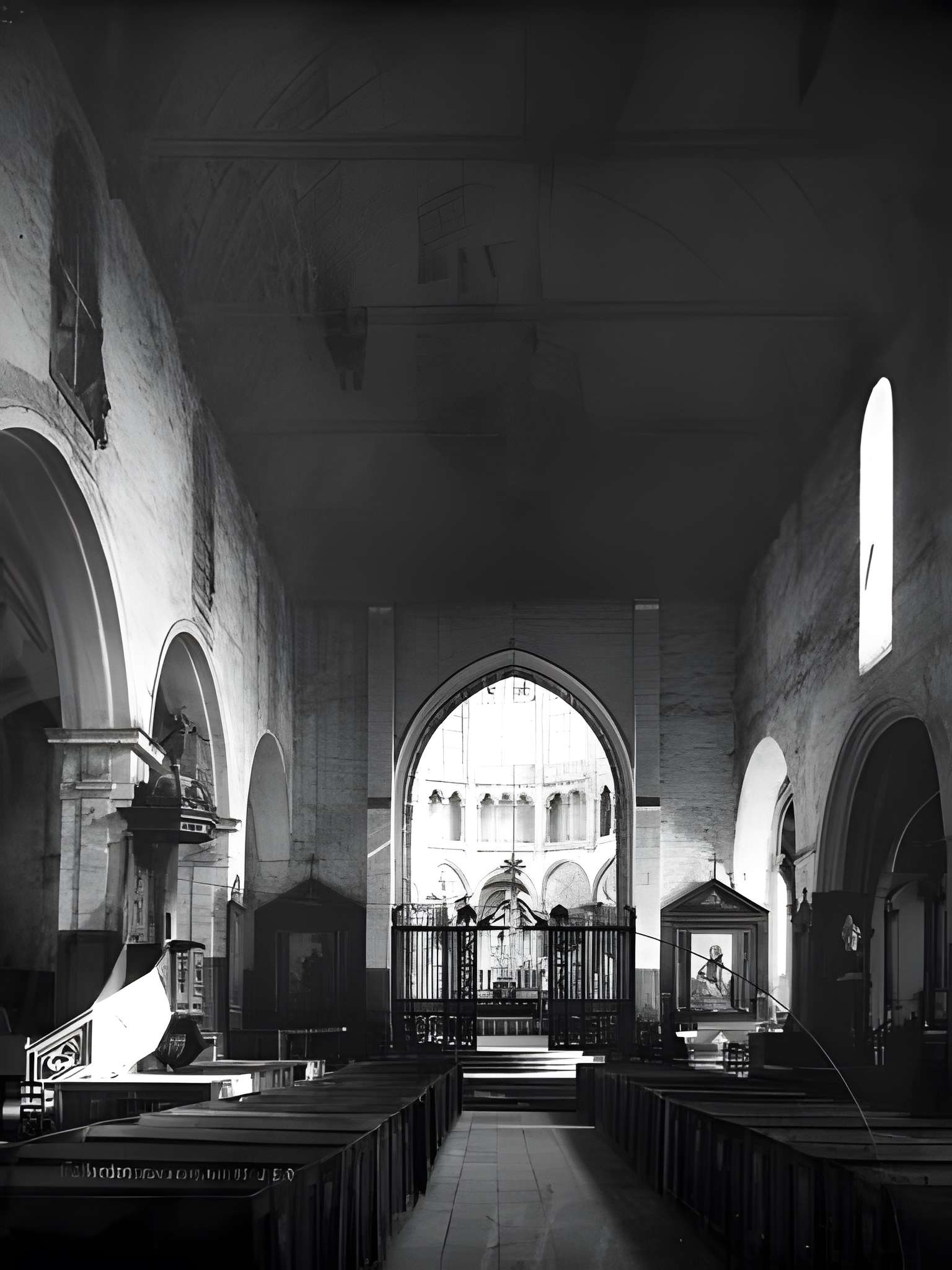 Église Saint-Pierre-et-Saint-Paul de Gallardon