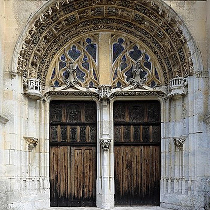 Photo de Église Saint-Pierre-et-Saint-Paul de Ménilles