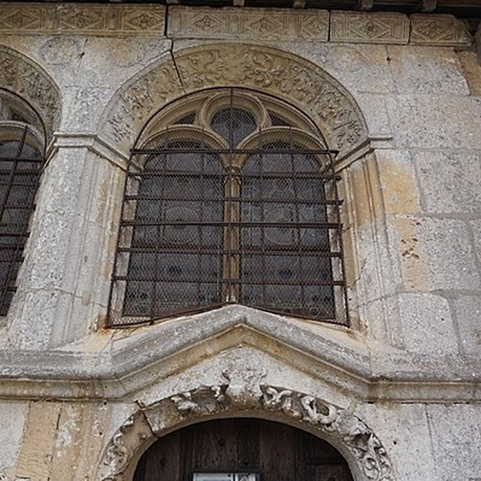 Photo de Église Saint-Pierre-et-Saint-Paul de Ménilles