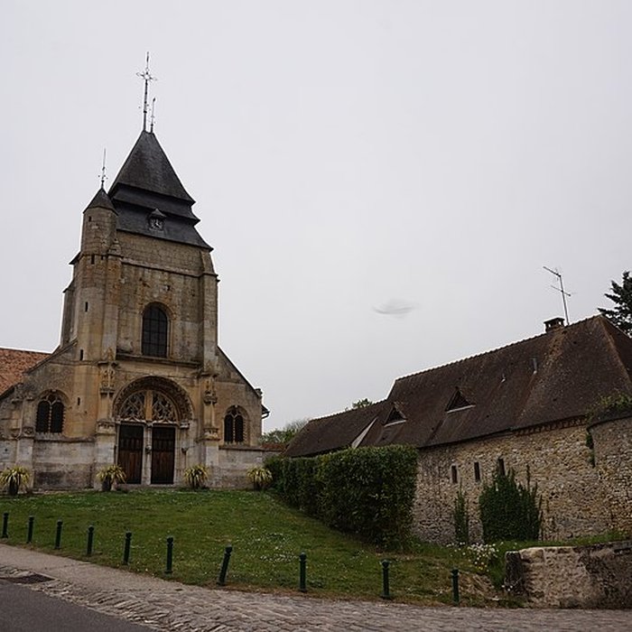 Photo de Église Saint-Pierre-et-Saint-Paul de Ménilles