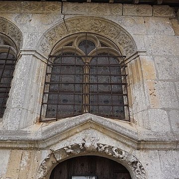 Église Saint-Pierre-et-Saint-Paul de Ménilles