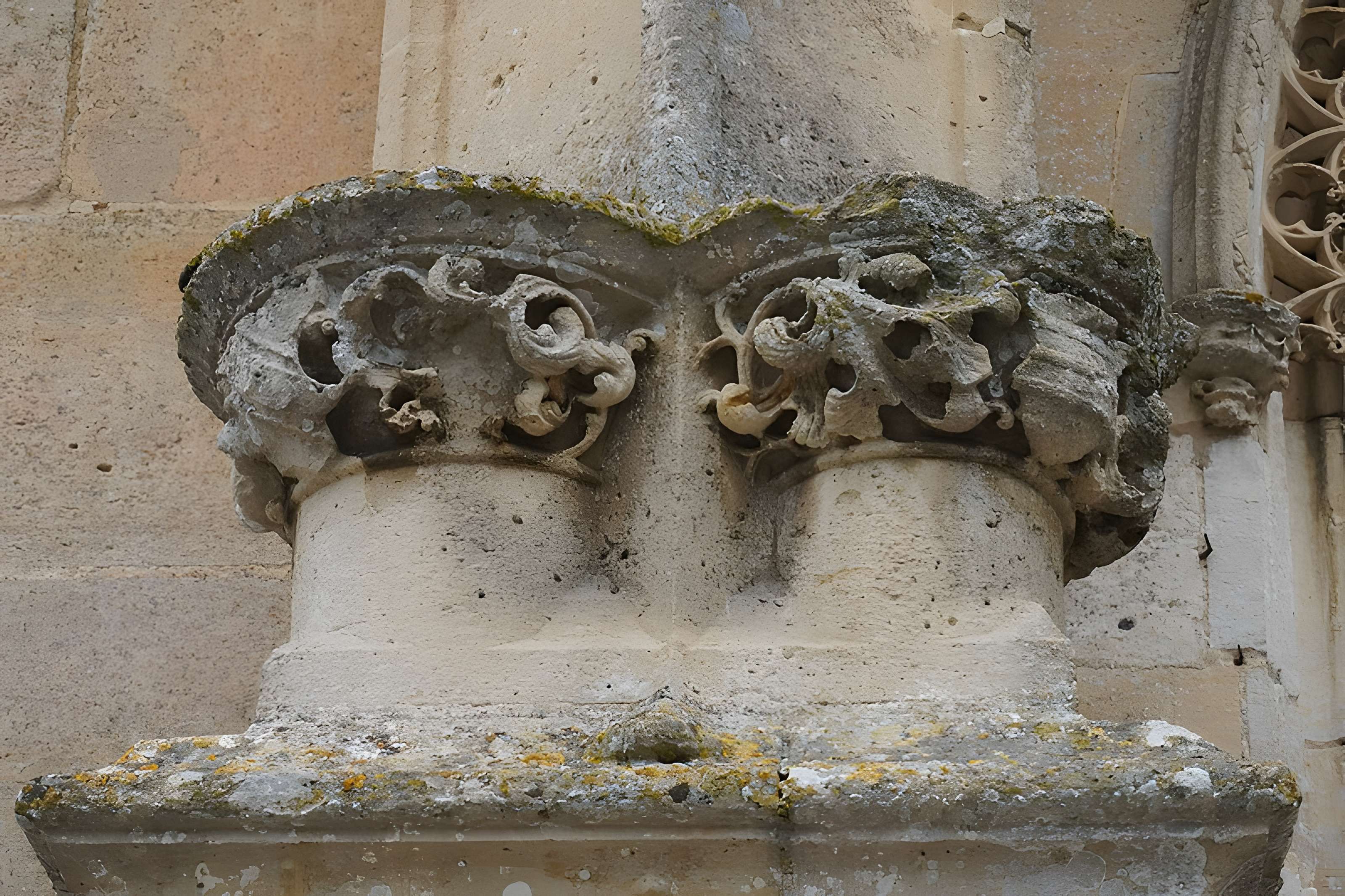 Église Saint-Pierre-et-Saint-Paul de Ménilles