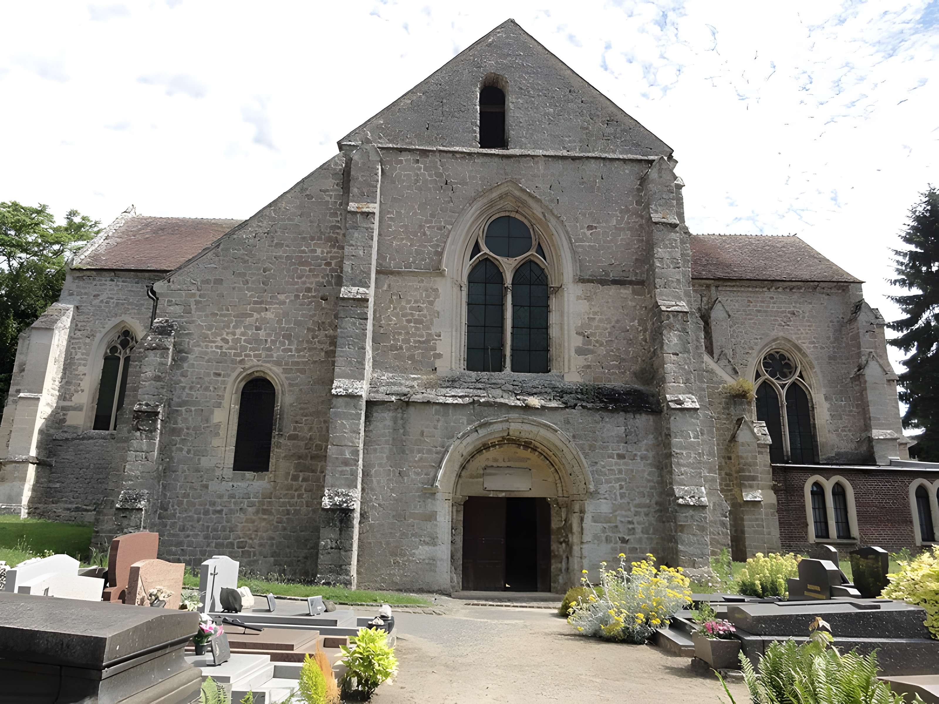 Église Saint-Pierre-et-Saint-Paul de Montaigu