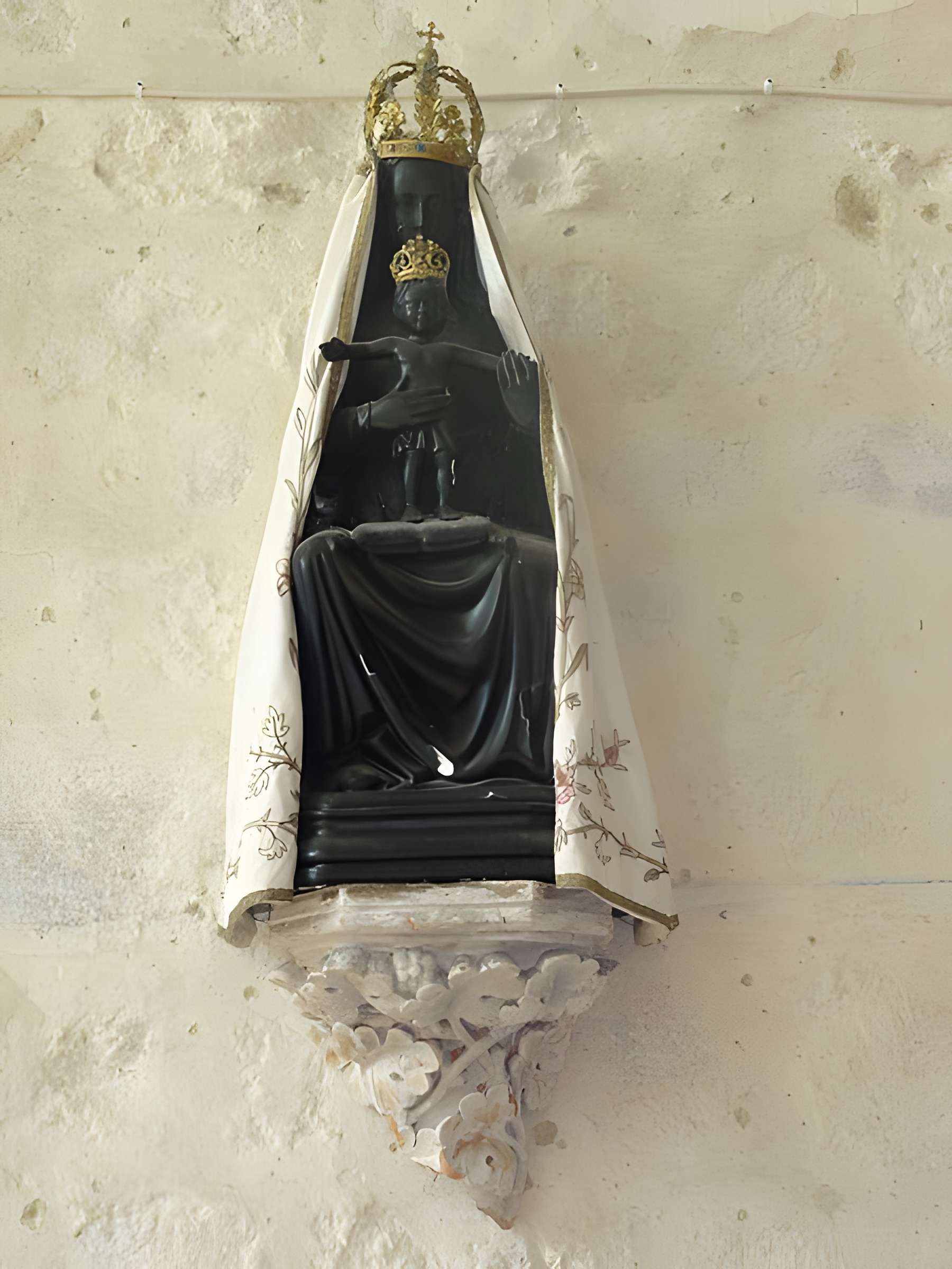 Église Saint-Pierre-et-Saint-Paul de Montaigu