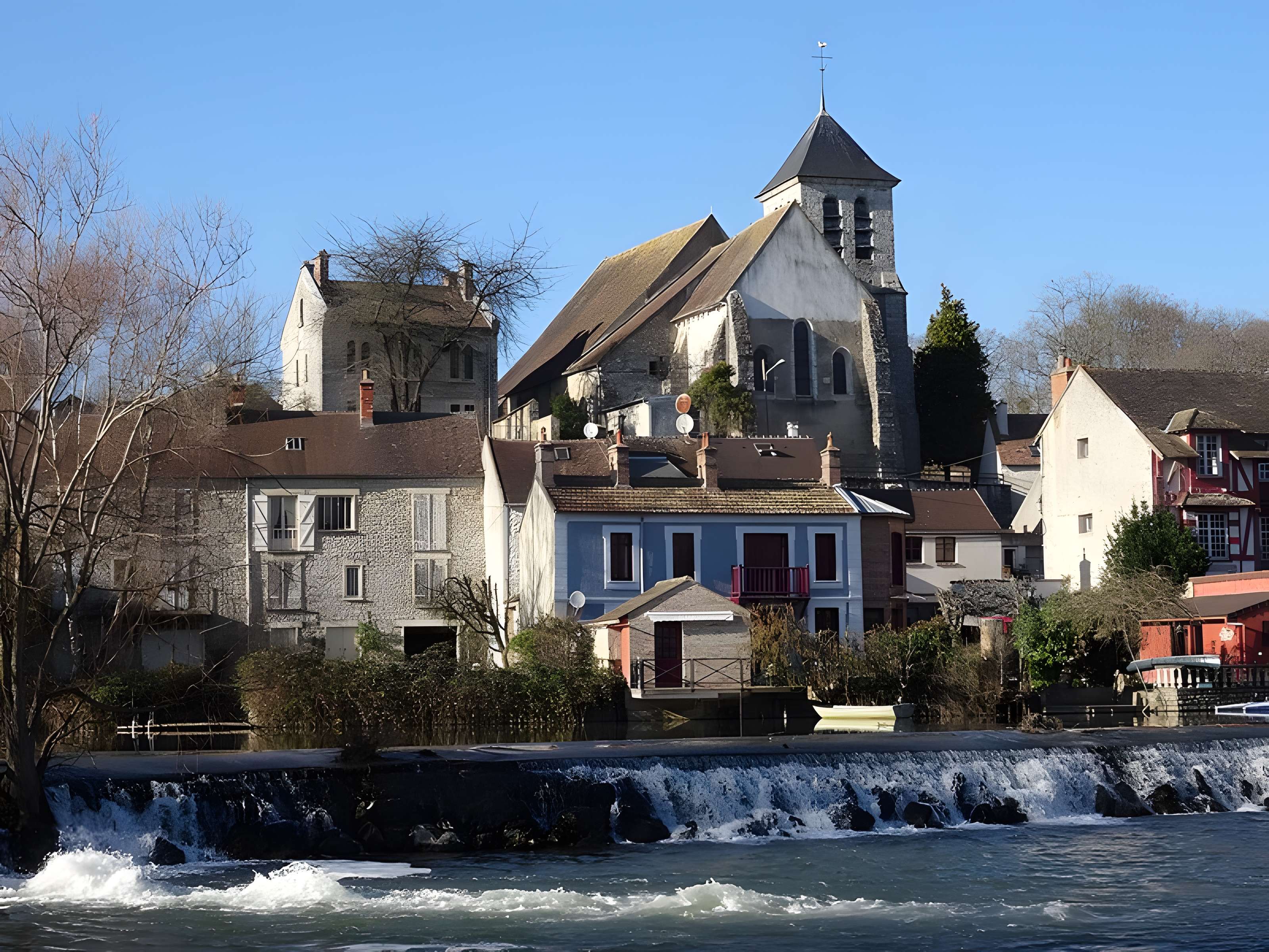 Église Saint-Pierre-et-Saint-Paul de Montigny-sur-Loing