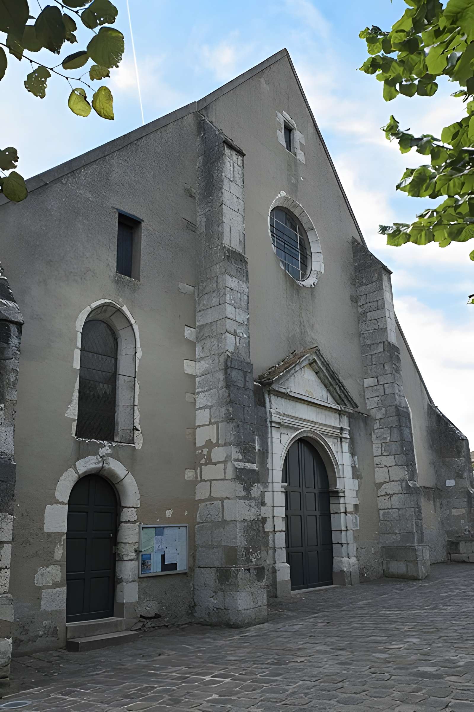 Église Saint-Pierre-et-Saint-Paul de Montigny-sur-Loing