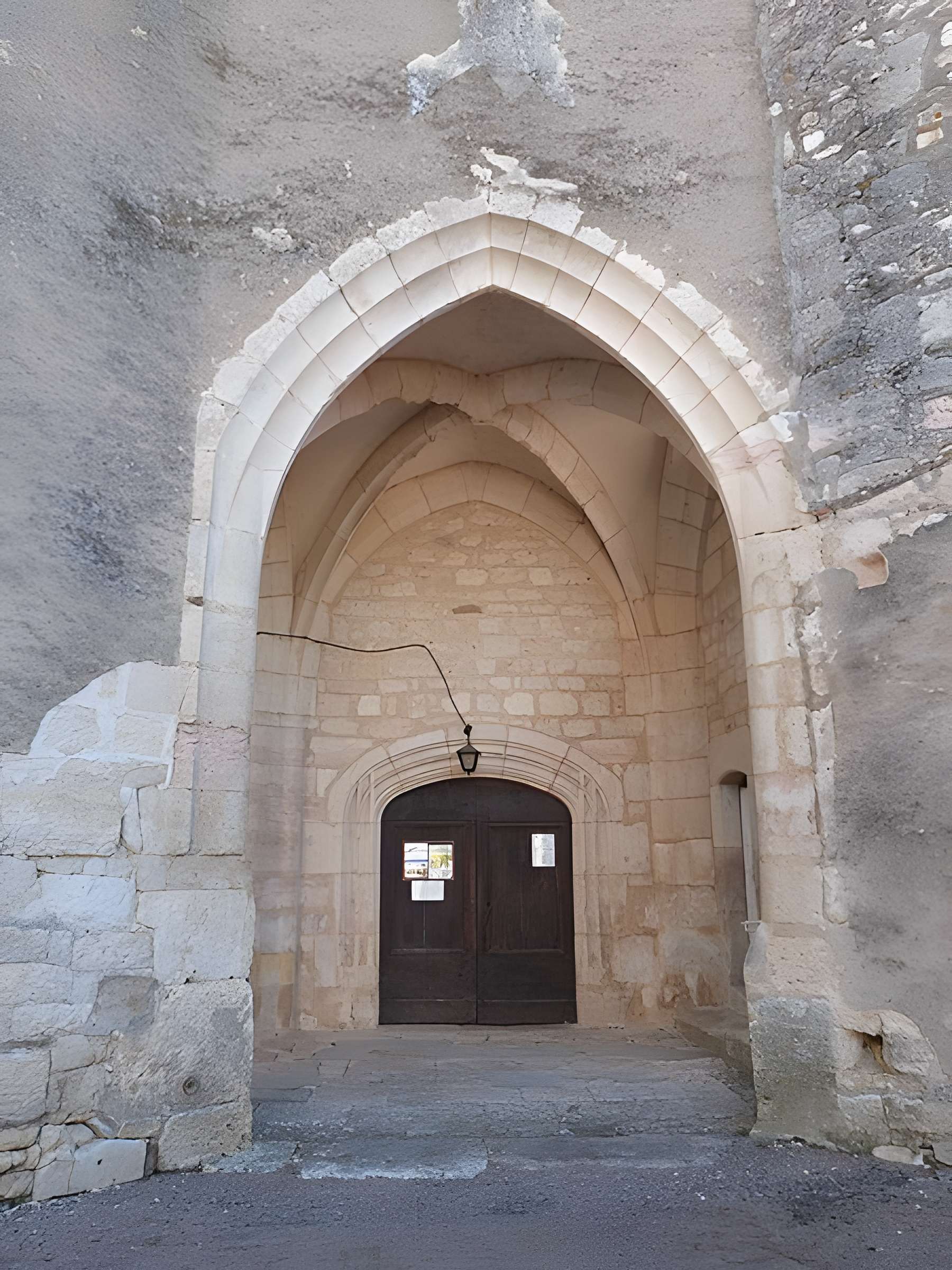 Église Saint-Pierre-et-Saint-Paul de Noailles