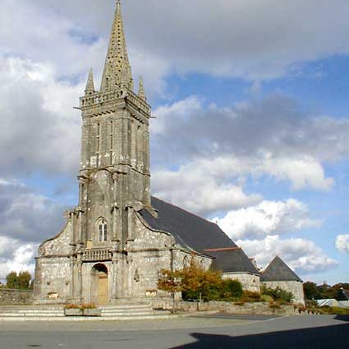 Photo de Église Saint-Pierre-et-Saint-Paul de Poullaouen