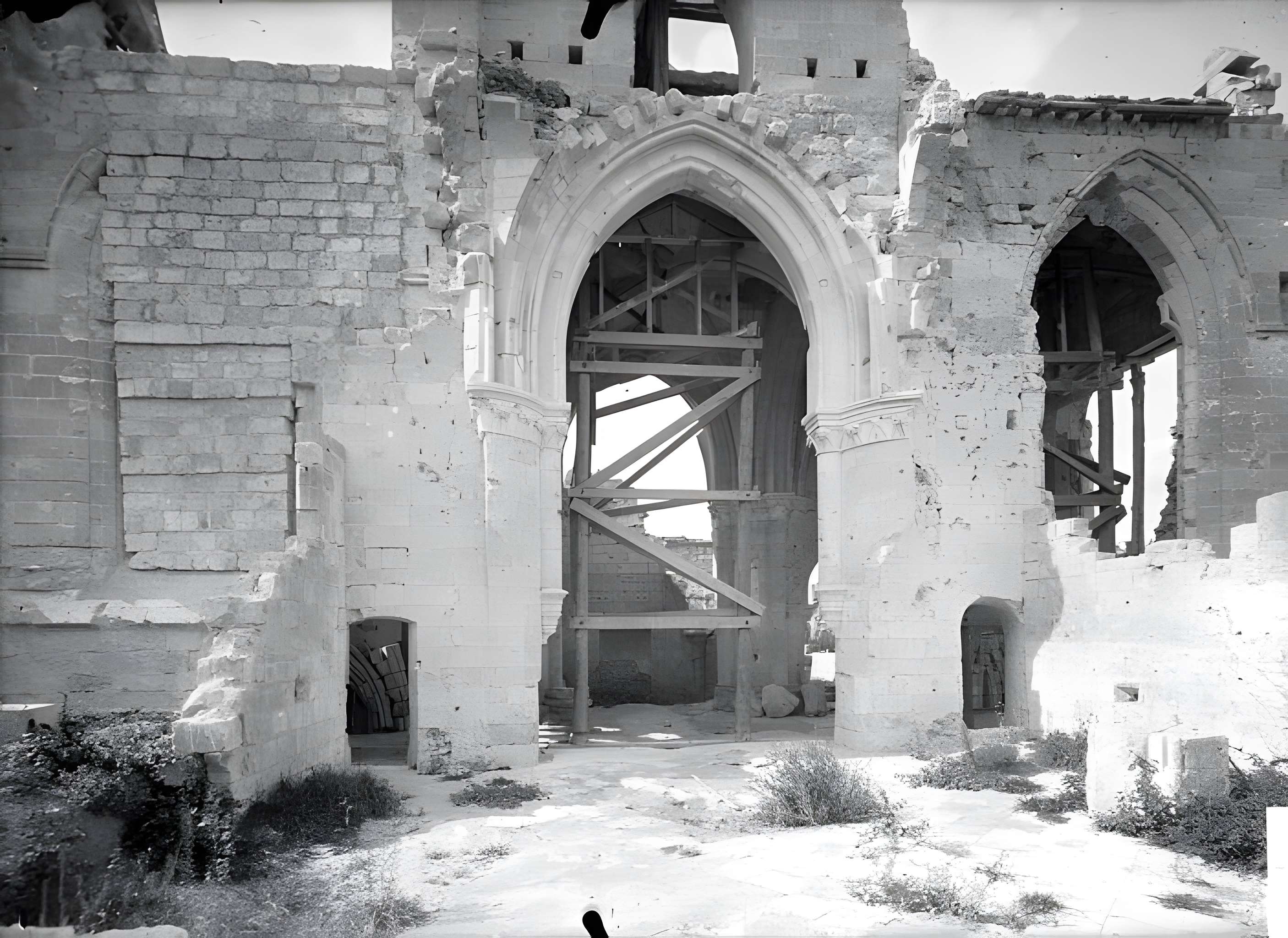 Église Saint-Pierre-et-Saint-Paul de Presles-et-Boves
