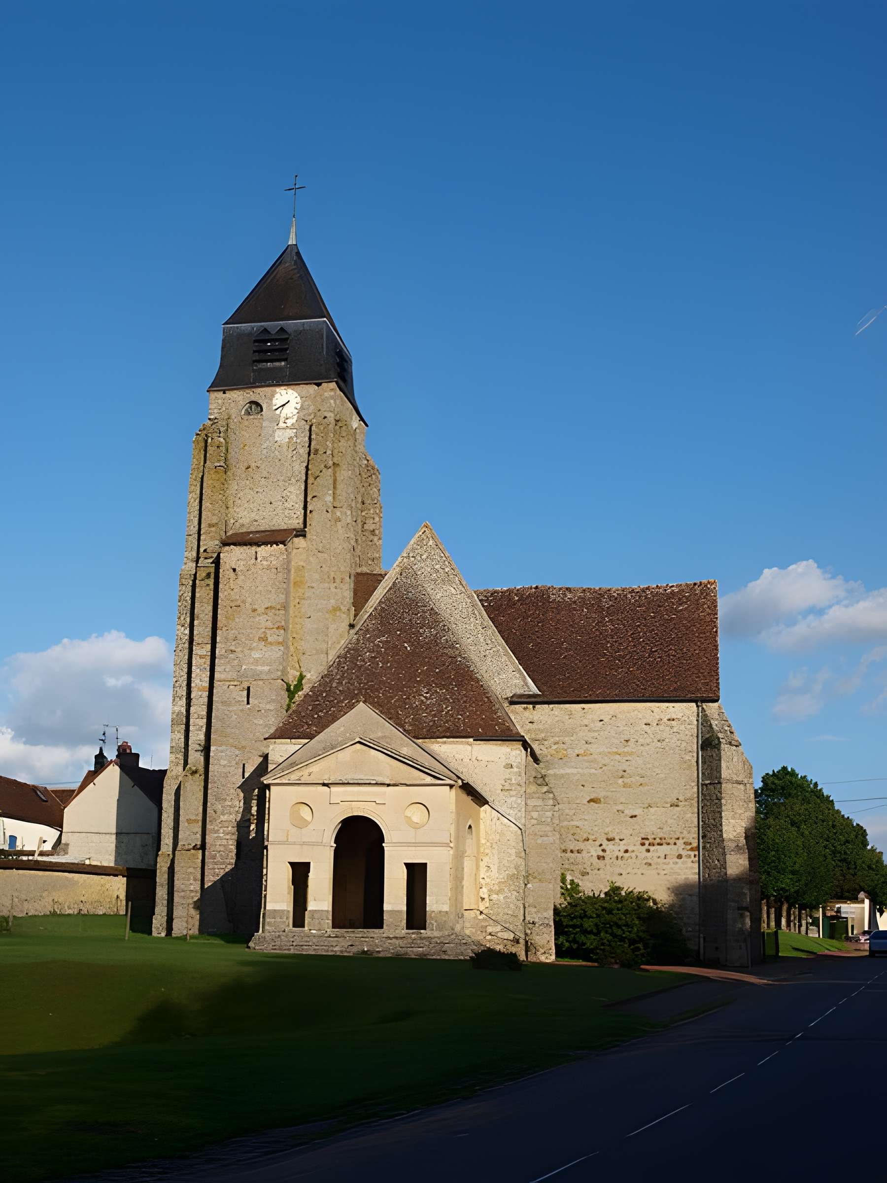 Église Saint-Pierre-et-Saint-Paul de Thorigny-sur-Oreuse