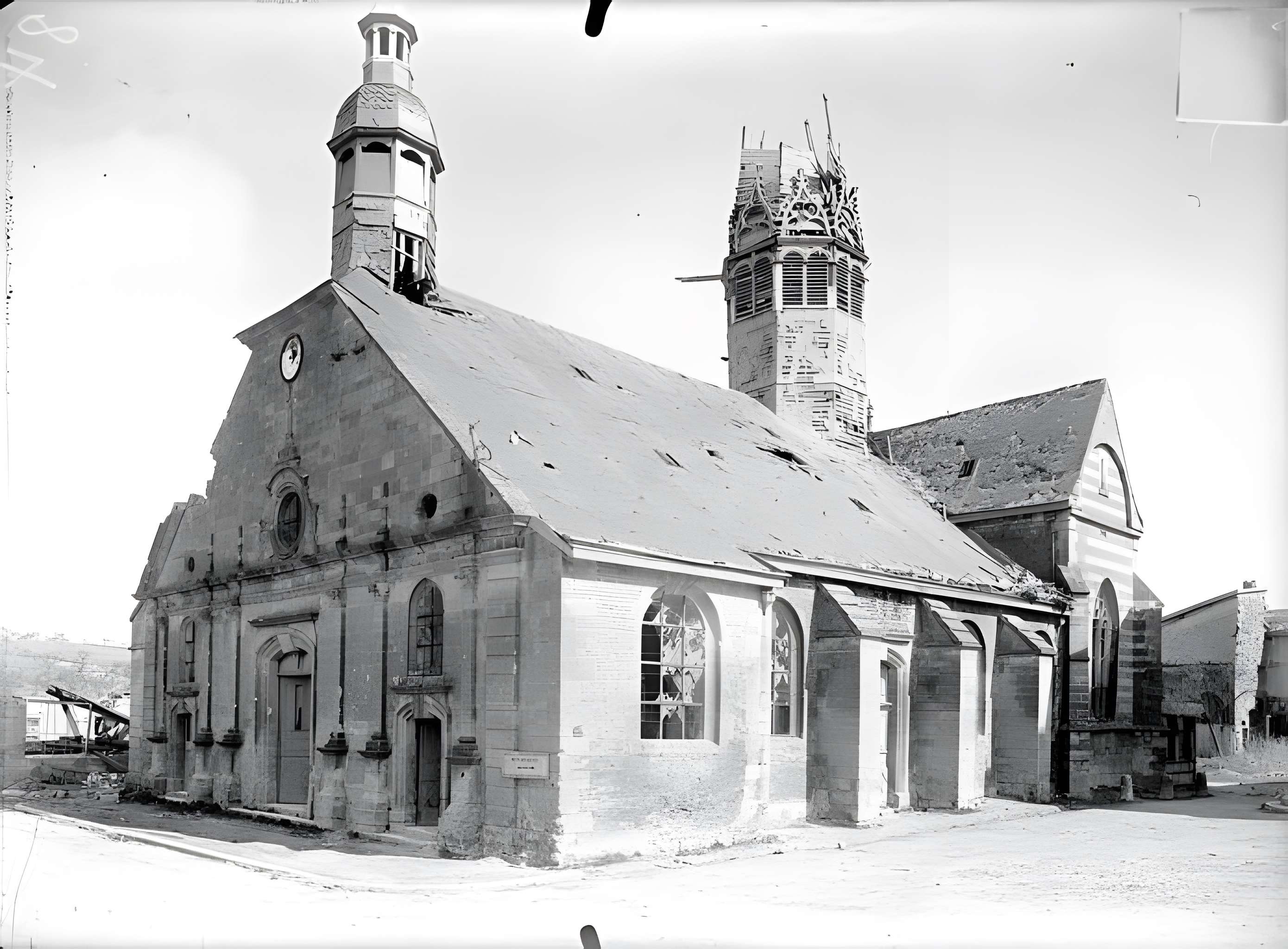 Église Saint-Pierre-et-Saint-Paul de Vienne-le-Château