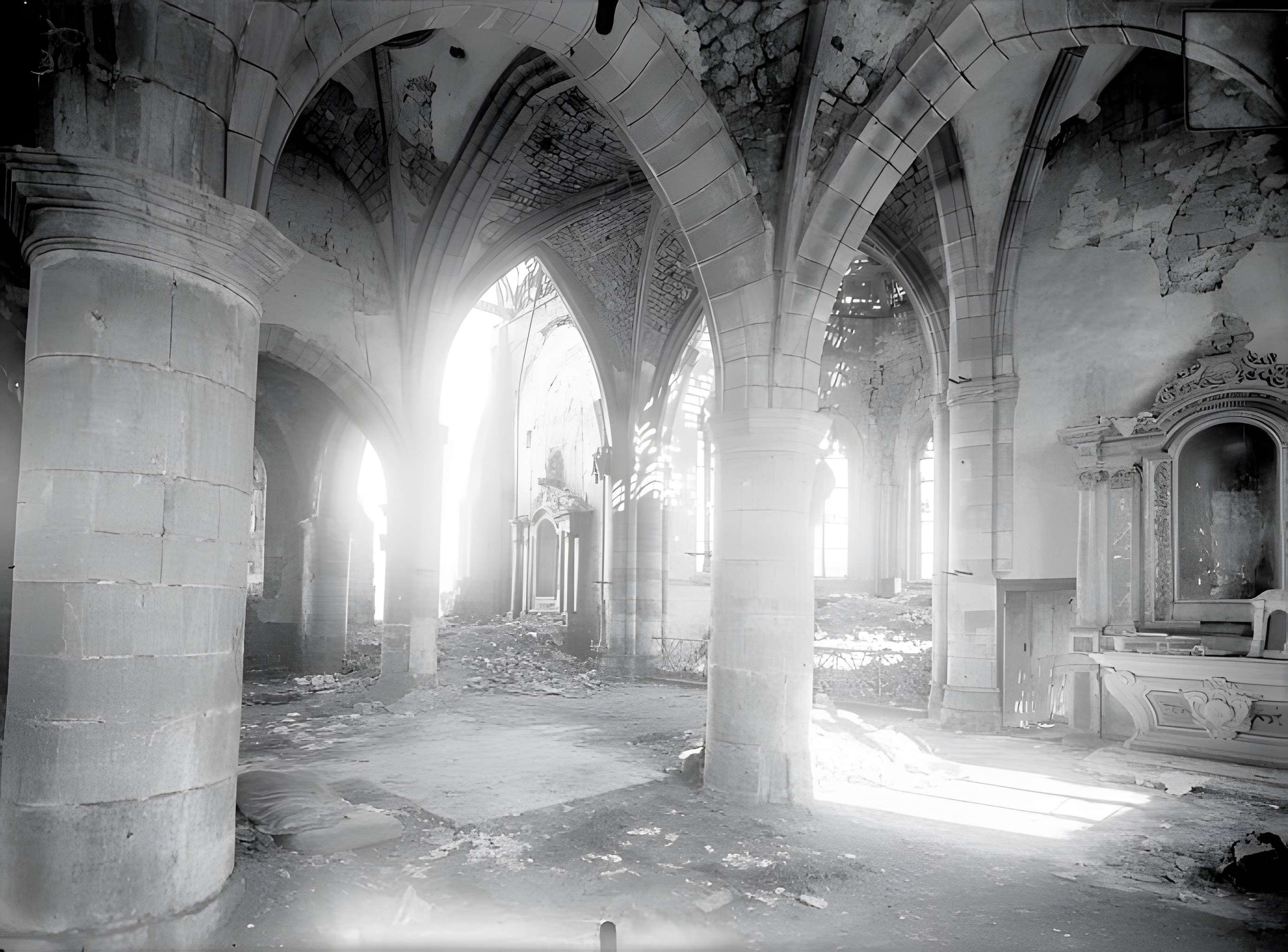 Église Saint-Pierre-et-Saint-Paul de Vienne-le-Château