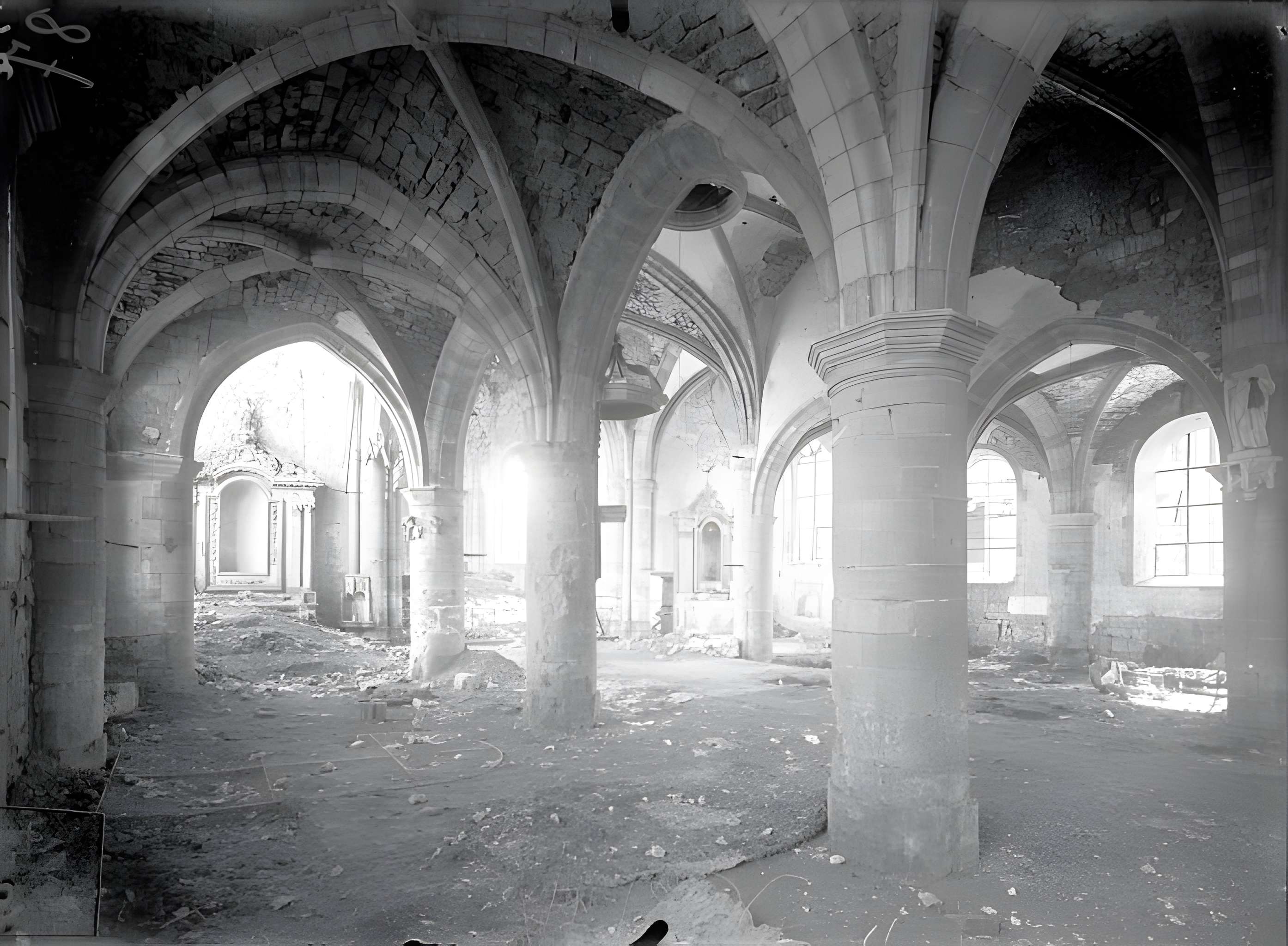 Église Saint-Pierre-et-Saint-Paul de Vienne-le-Château