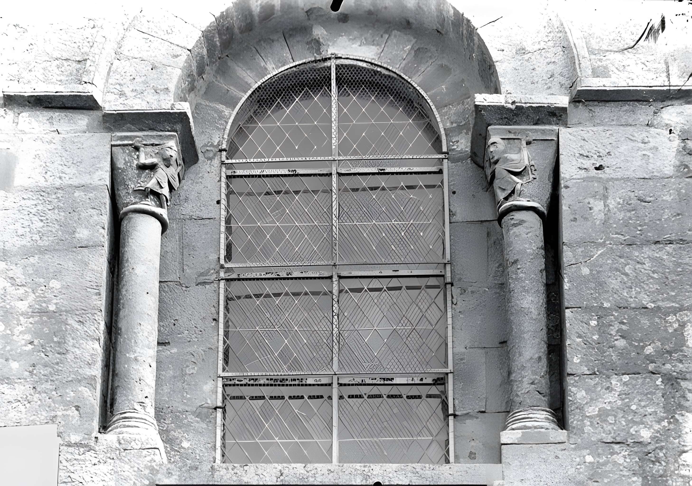 Église Saint-Pierre-et-Saint-Paul d'Usson-du-Poitou