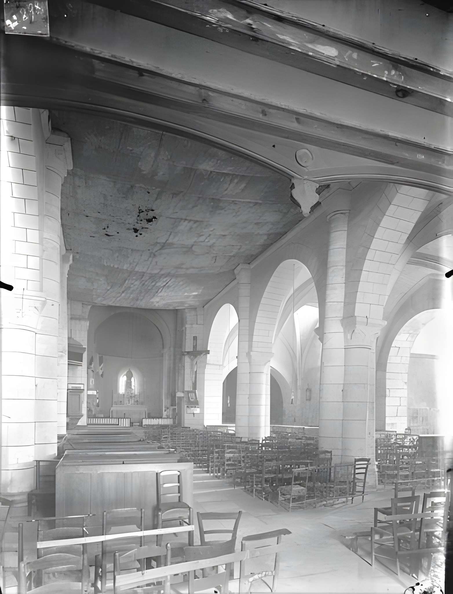 Église Saint-Pierre-et-Saint-Paul d'Usson-du-Poitou