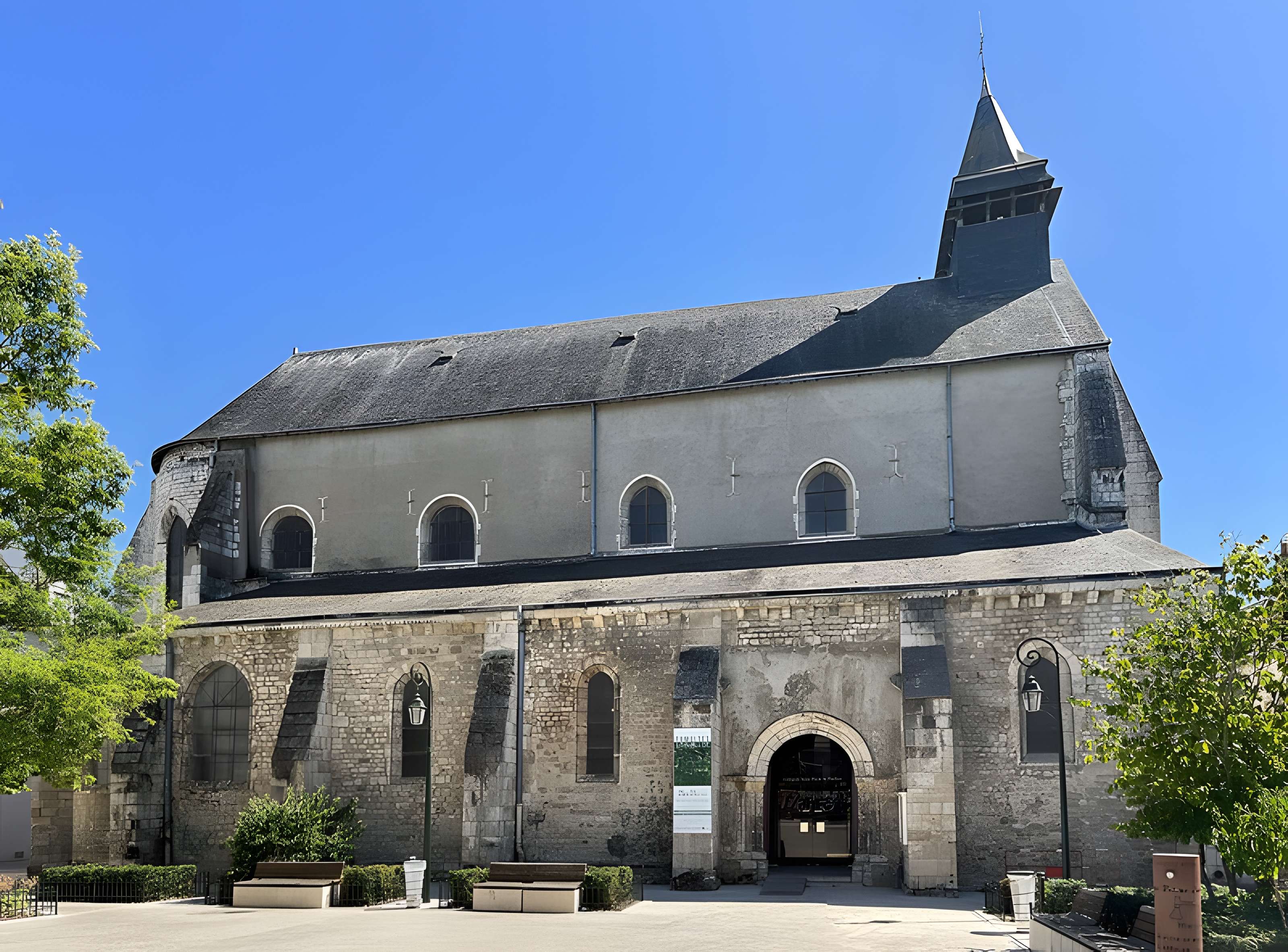 Église Saint-Pierre-le-Puellier d'Orléans