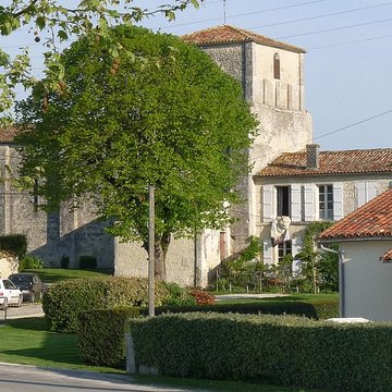 Église Saint-Pierre-Saint-Laurent de Touzac