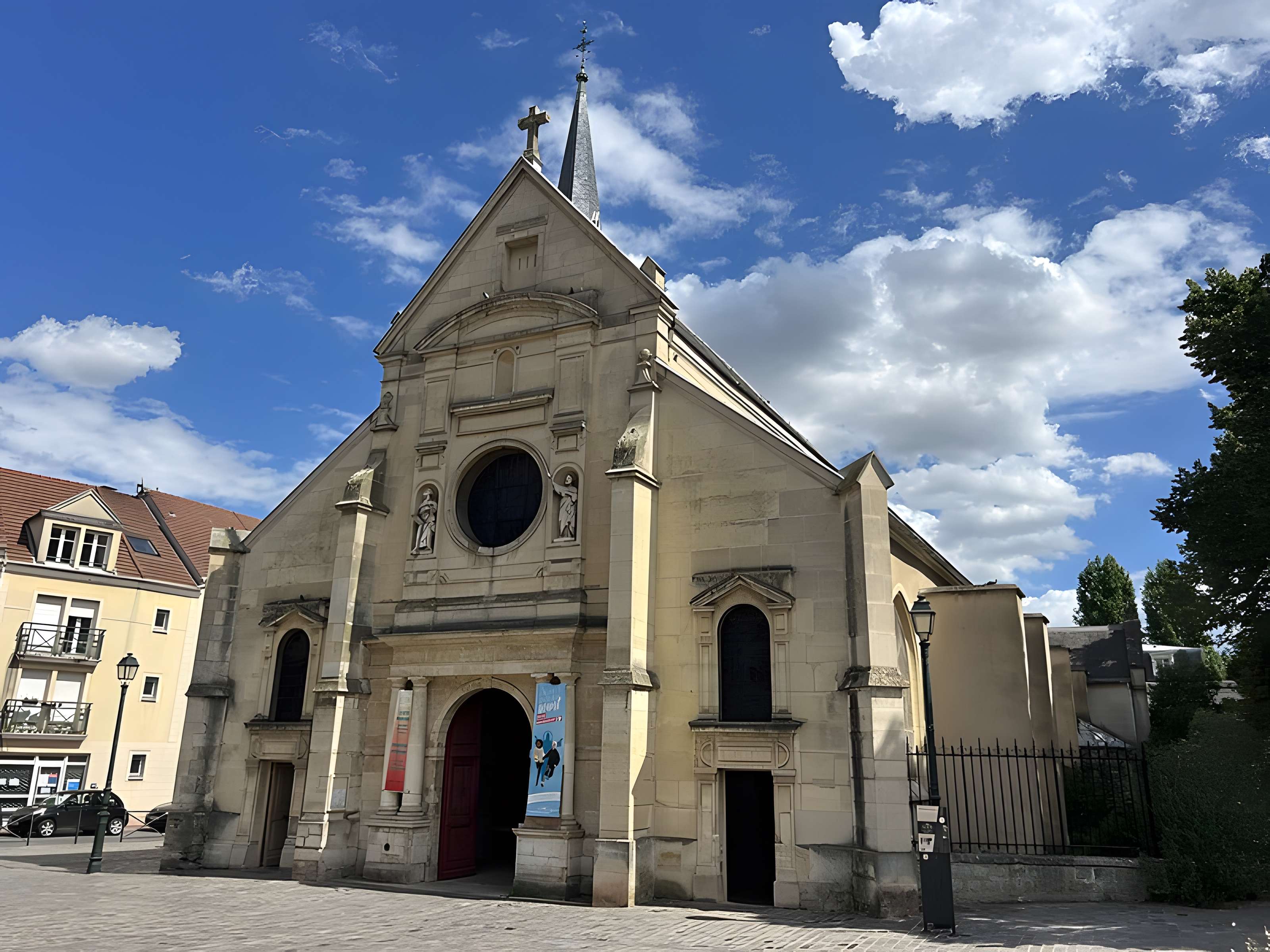 Église Saint-Pierre-Saint-Paul de Clamart