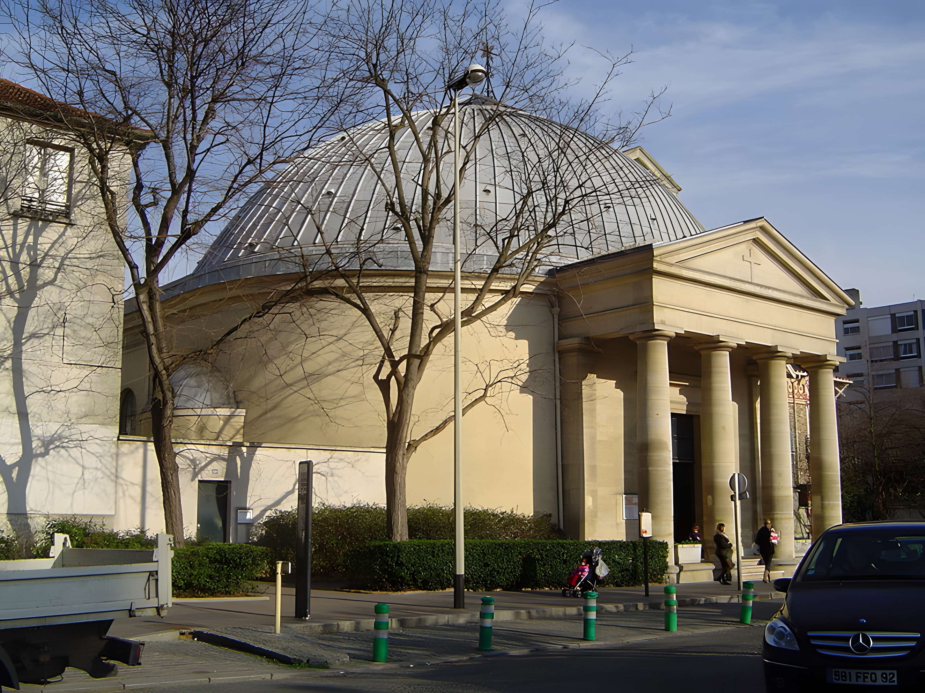 Église Saint-Pierre-Saint-Paul de Courbevoie