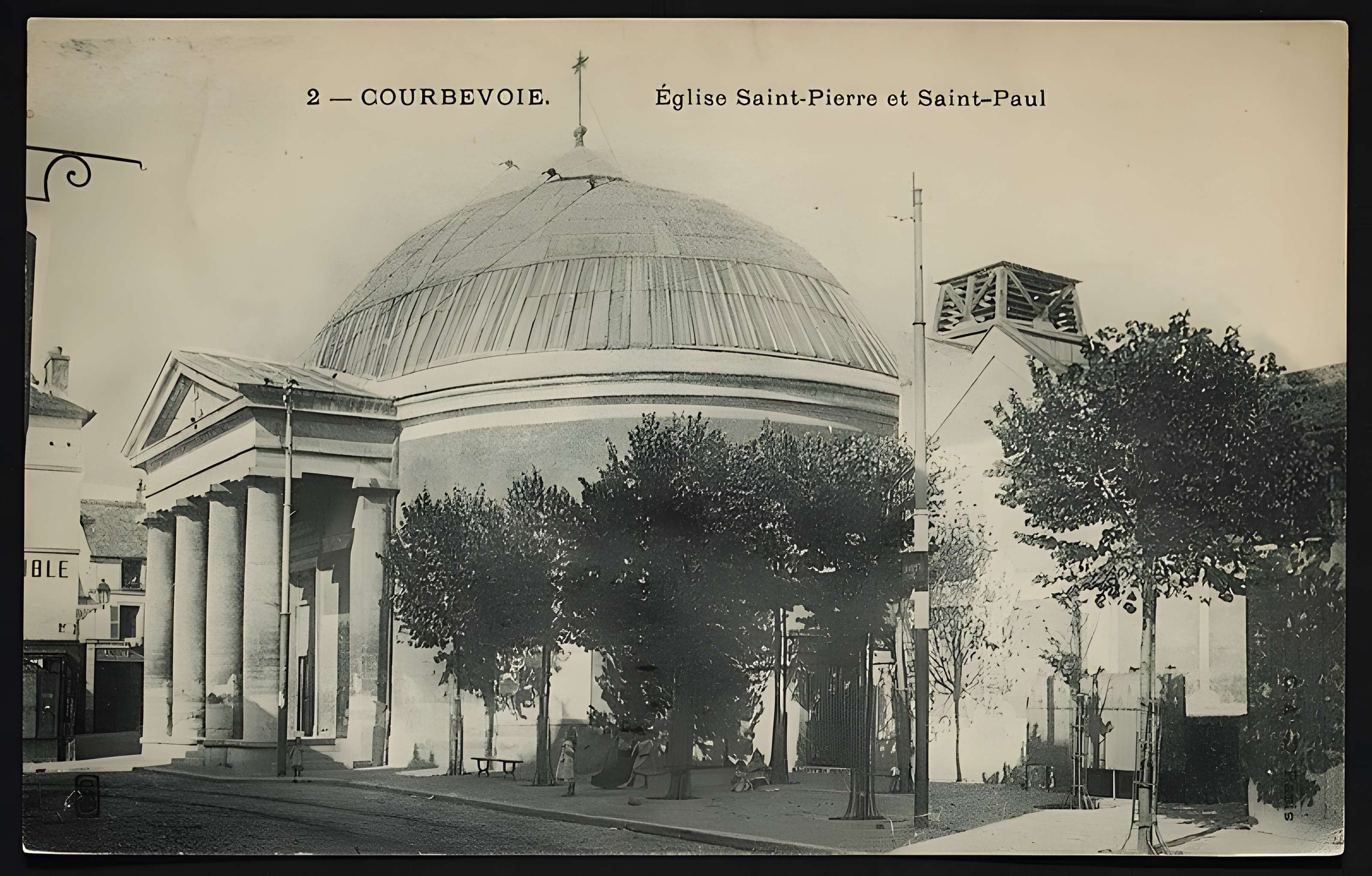 Église Saint-Pierre-Saint-Paul de Courbevoie
