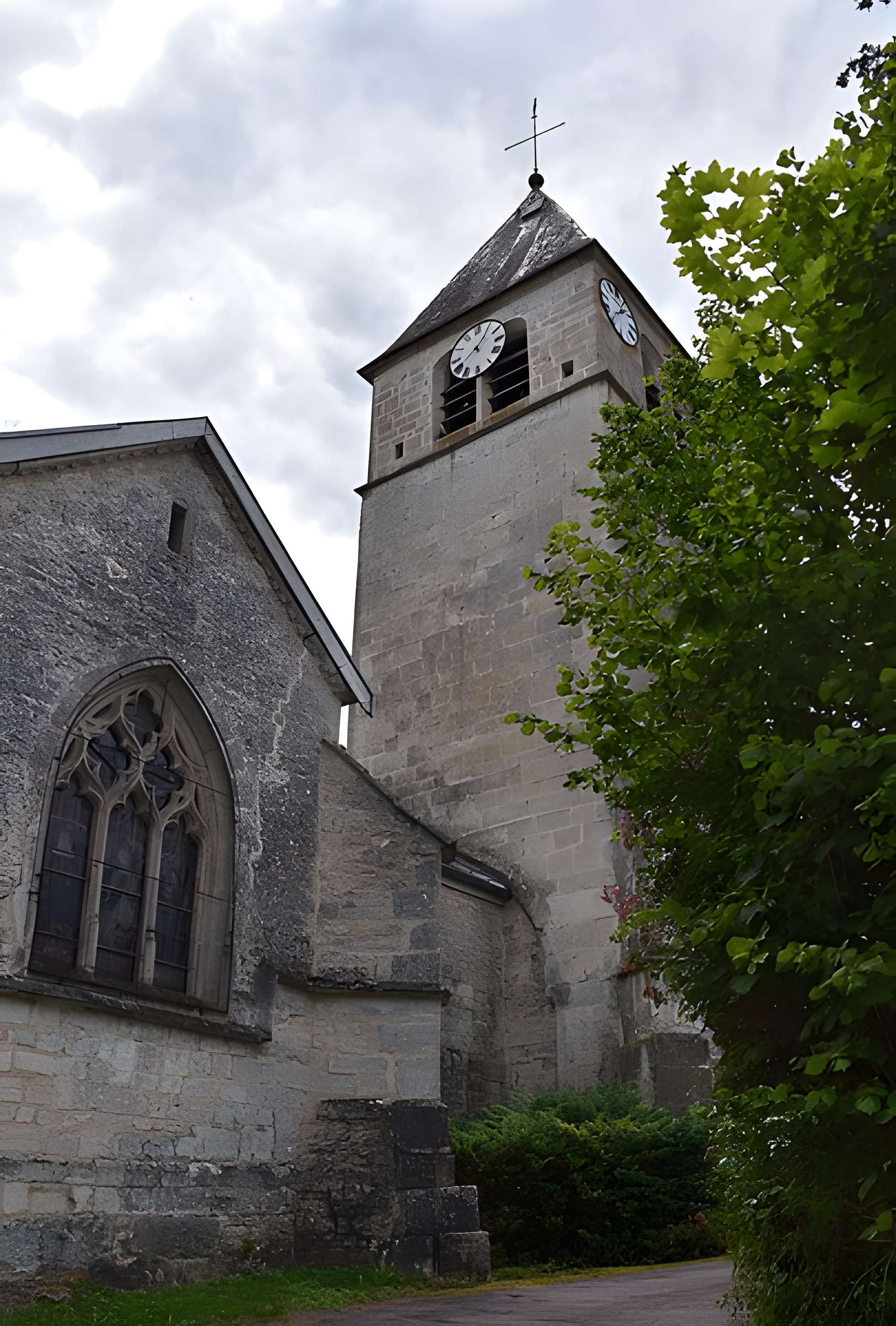 Église Saint-Pierre-Saint-Paul de Neuilly-sur-Suize