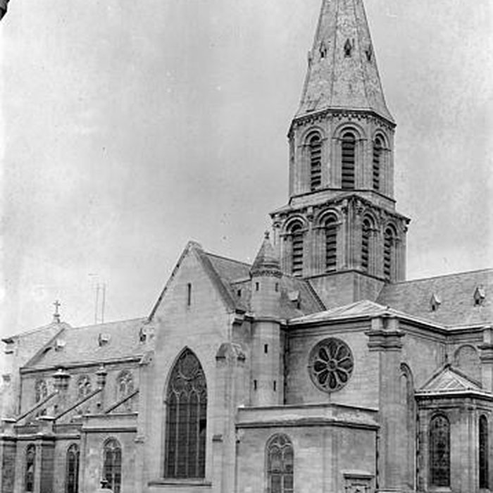 Photo de Église Saint-Pierre-Saint-Paul de Rueil-Malmaison