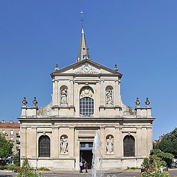 Église Saint-Pierre-Saint-Paul de Rueil-Malmaison