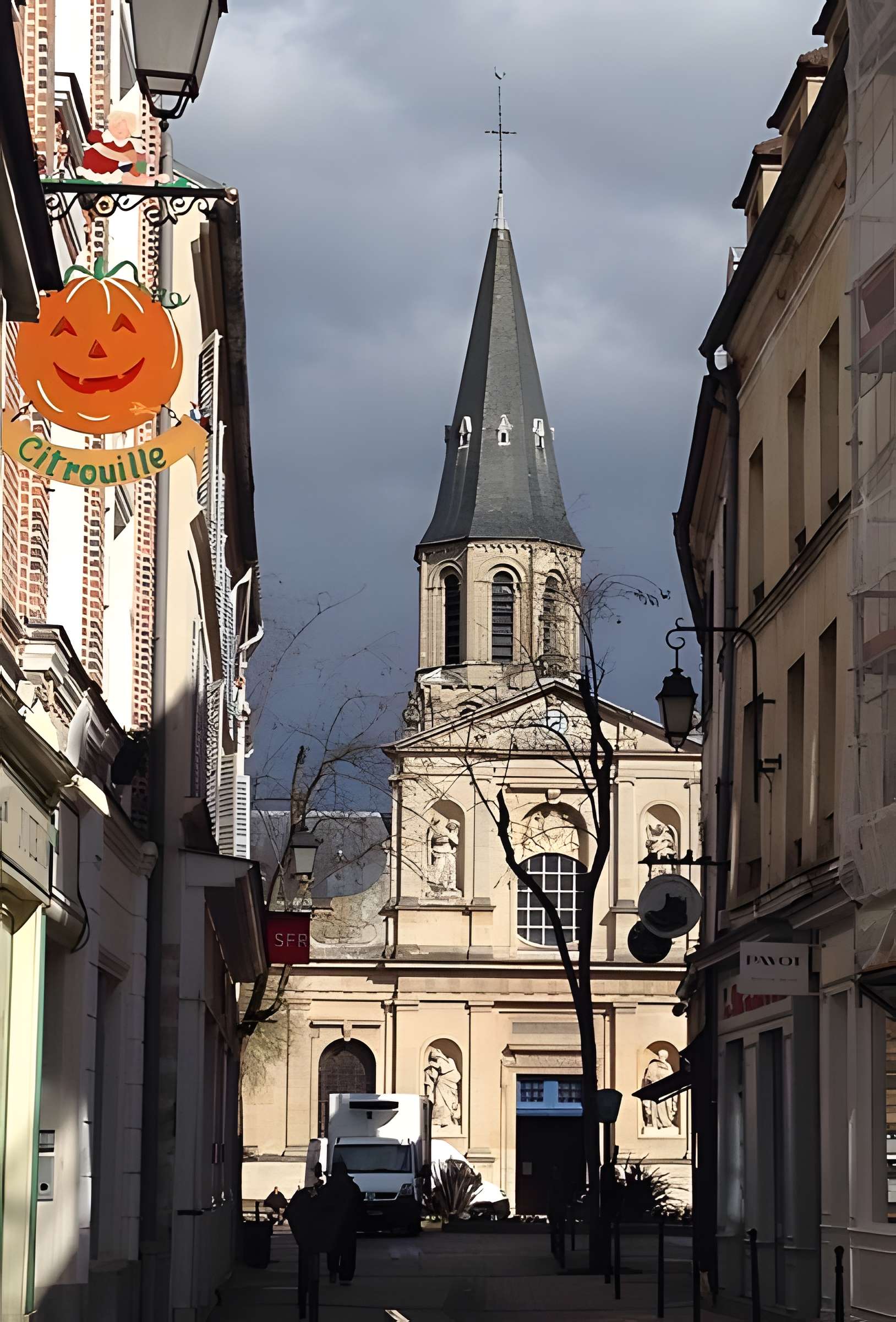 Église Saint-Pierre-Saint-Paul de Rueil-Malmaison