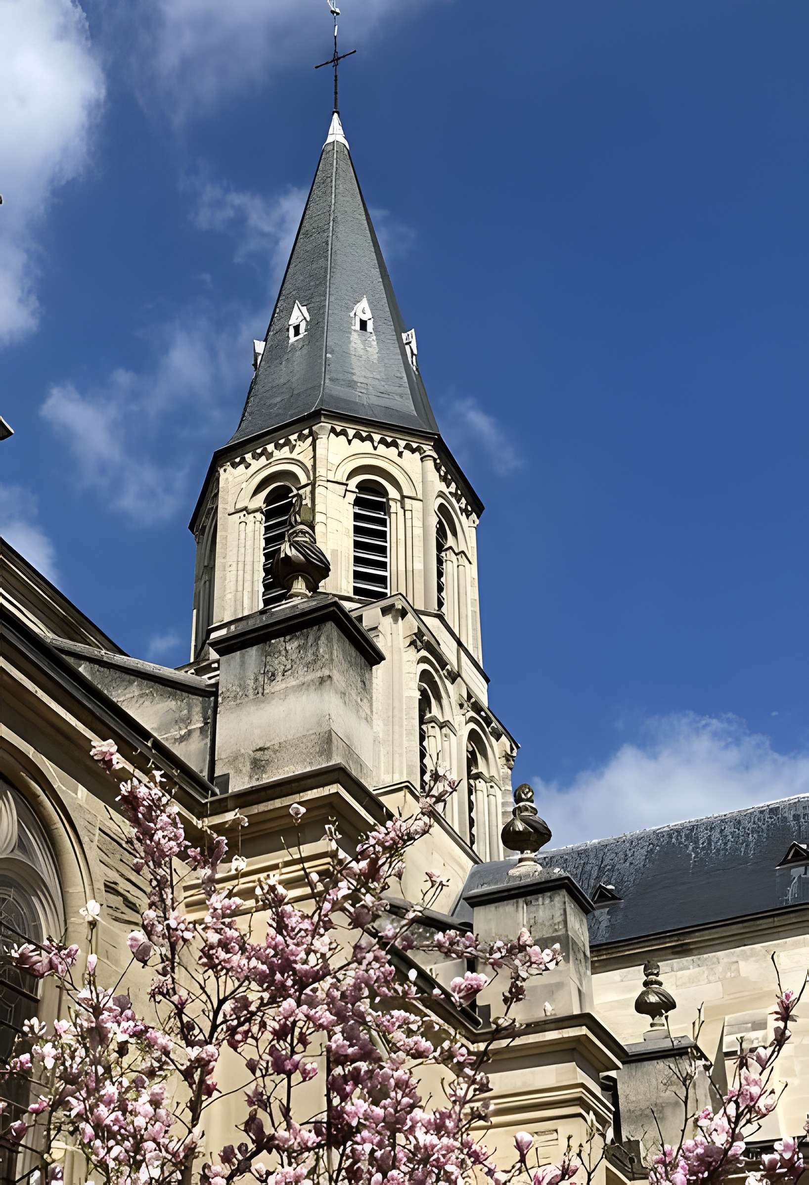Église Saint-Pierre-Saint-Paul de Rueil-Malmaison