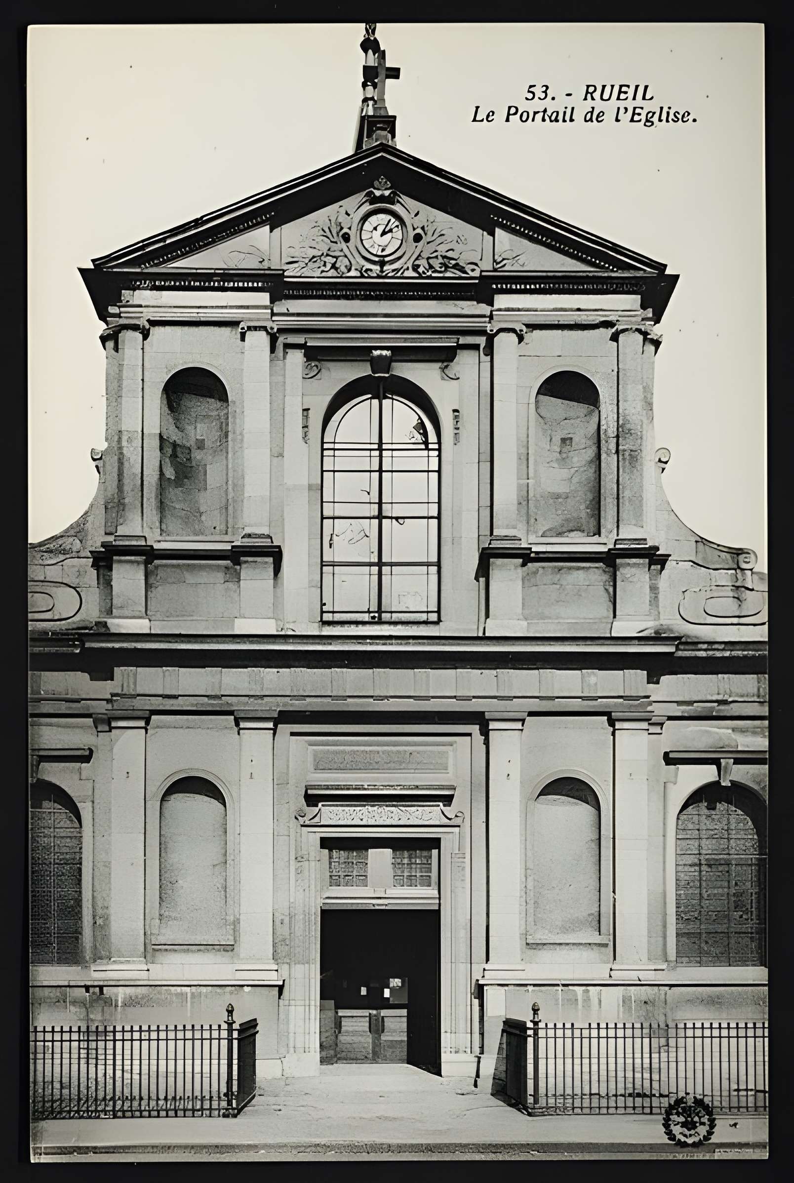 Église Saint-Pierre-Saint-Paul de Rueil-Malmaison
