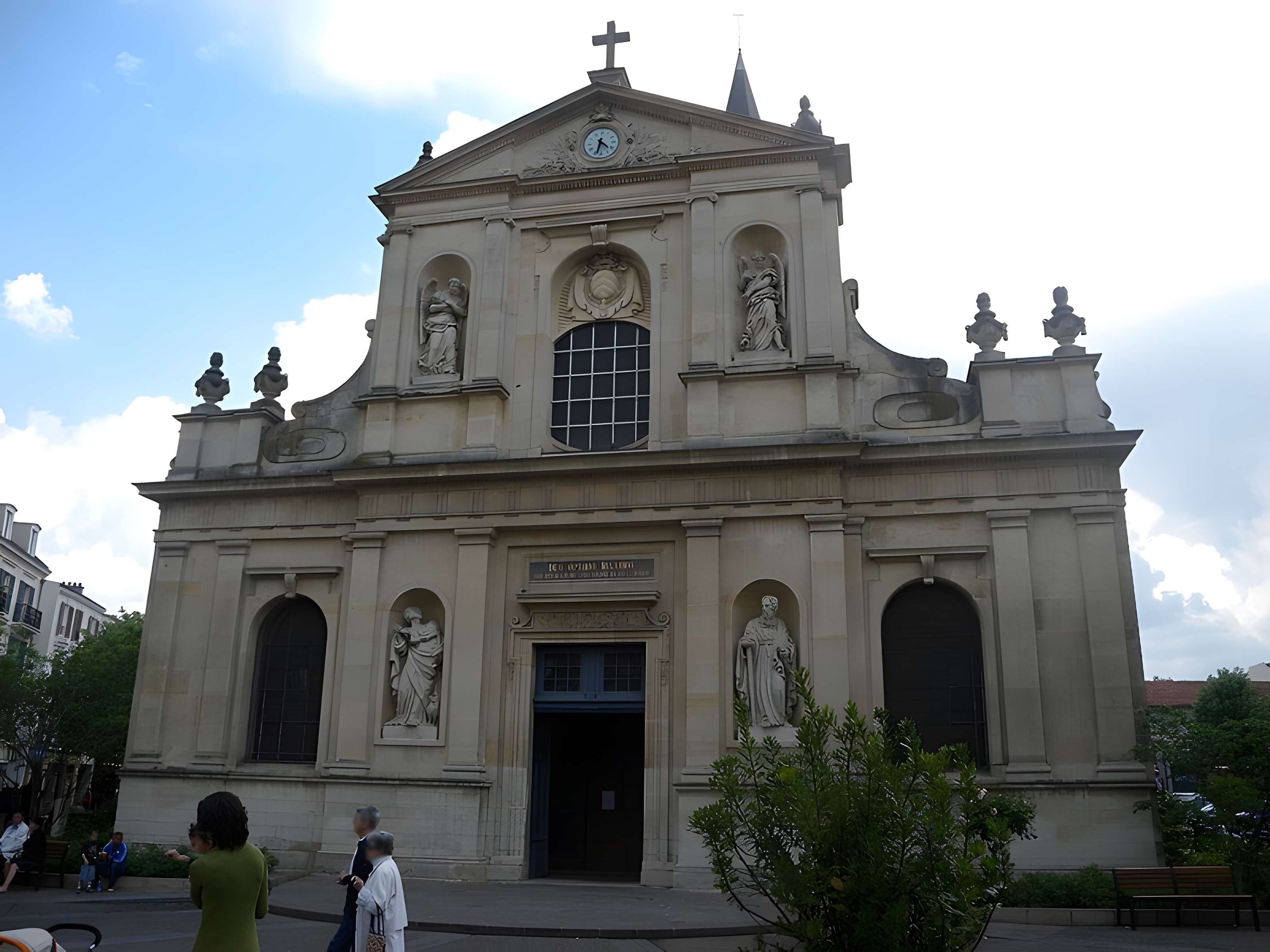 Église Saint-Pierre-Saint-Paul de Rueil-Malmaison