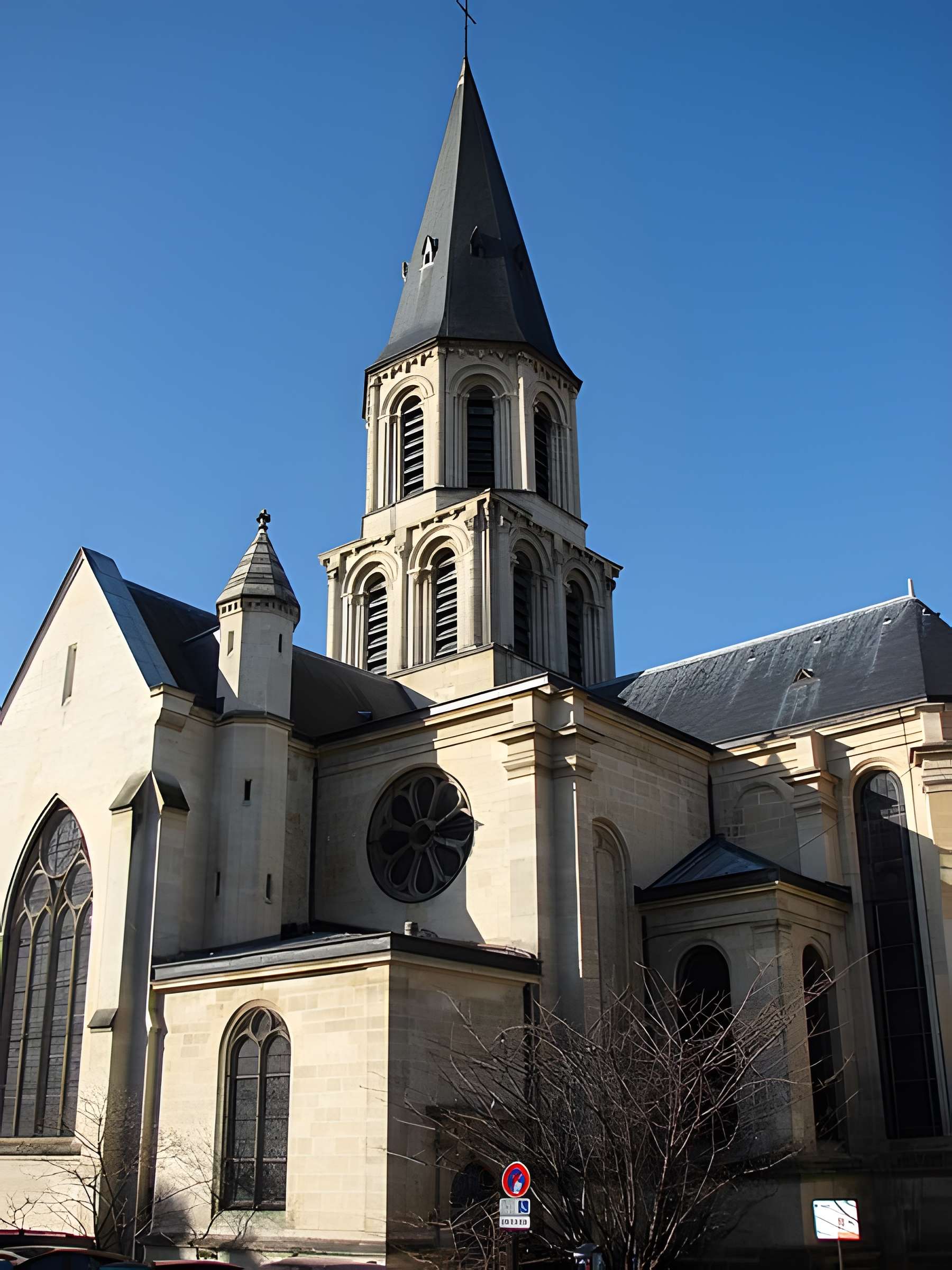 Église Saint-Pierre-Saint-Paul de Rueil-Malmaison